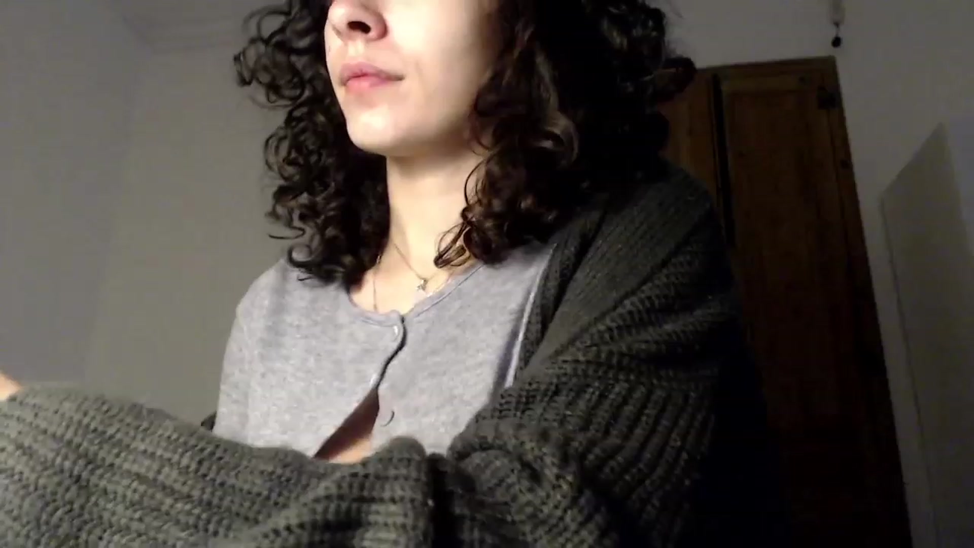 Gallery image thumbnail from LolasPie's myfreecams stream on, 11/19/2022, 16:55 image 5 of 20