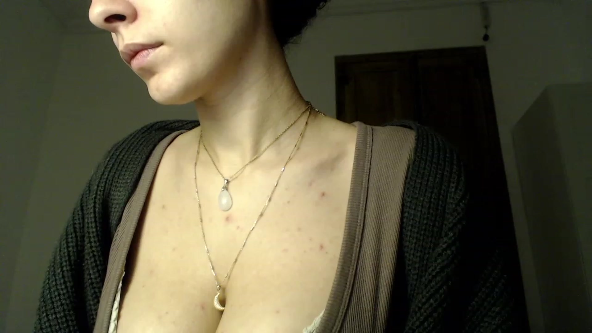 Gallery image thumbnail from LolasPie's myfreecams stream on, 11/22/2022, 18:02 image 7 of 20