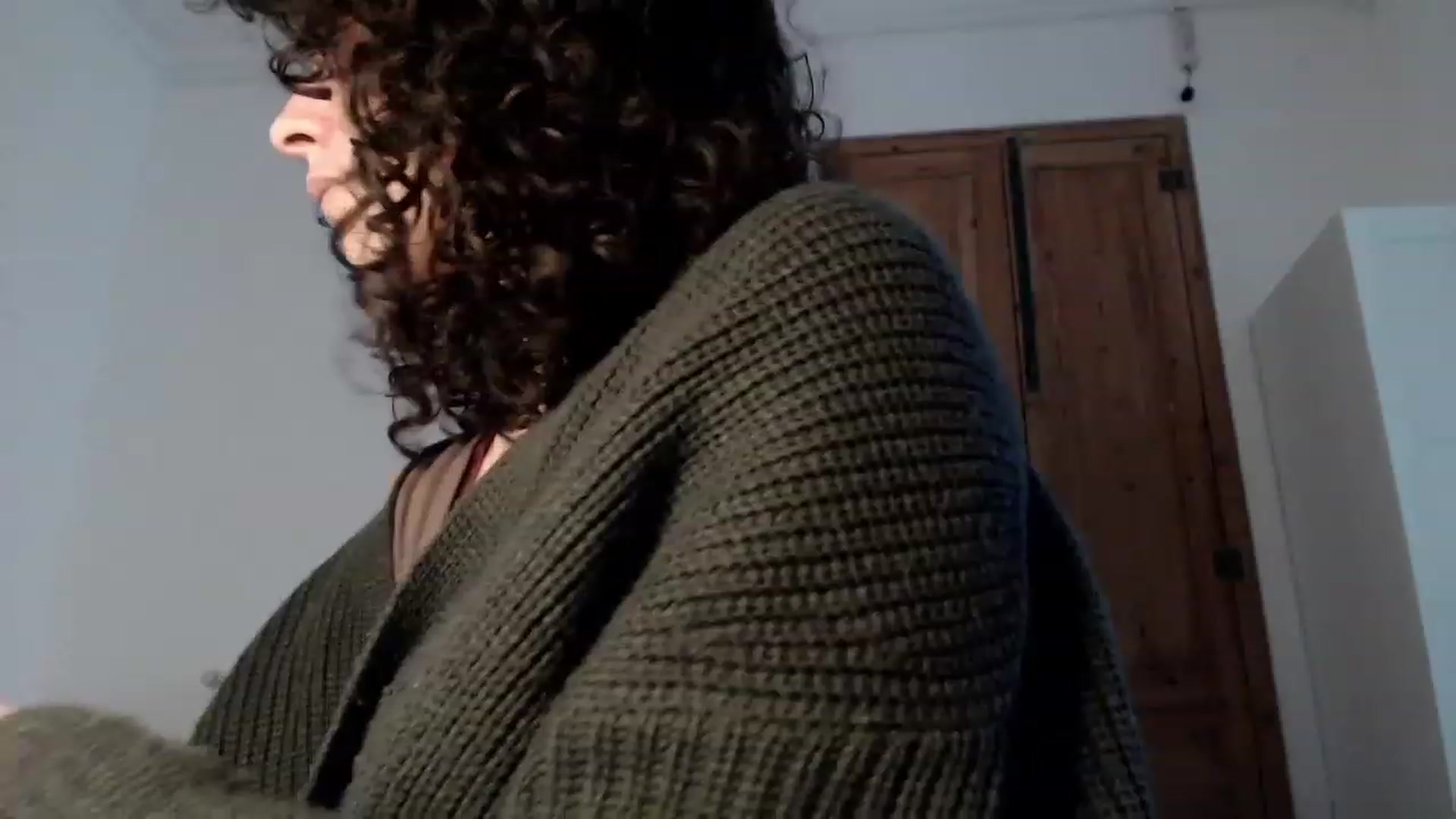 Gallery image thumbnail from LolasPie's myfreecams stream on, 11/23/2022, 10:21 image 7 of 20