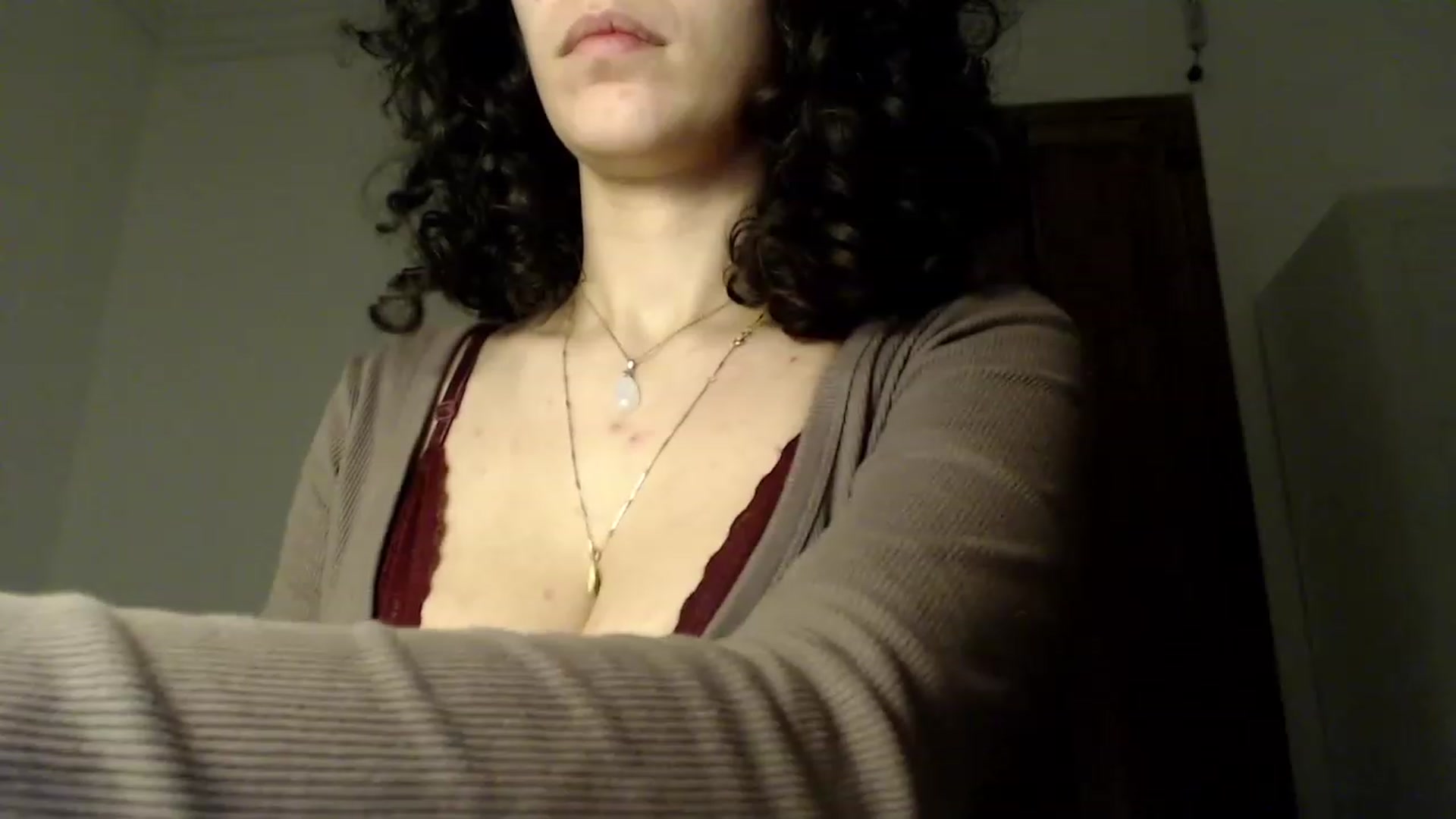 Gallery image thumbnail from LolasPie's myfreecams stream on, 11/23/2022, 17:43 image 13 of 20