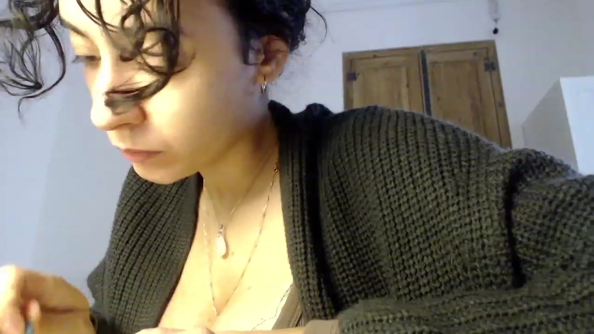 Gallery image thumbnail from LolasPie's myfreecams stream on, 11/26/2022, 10:50 image 19 of 20
