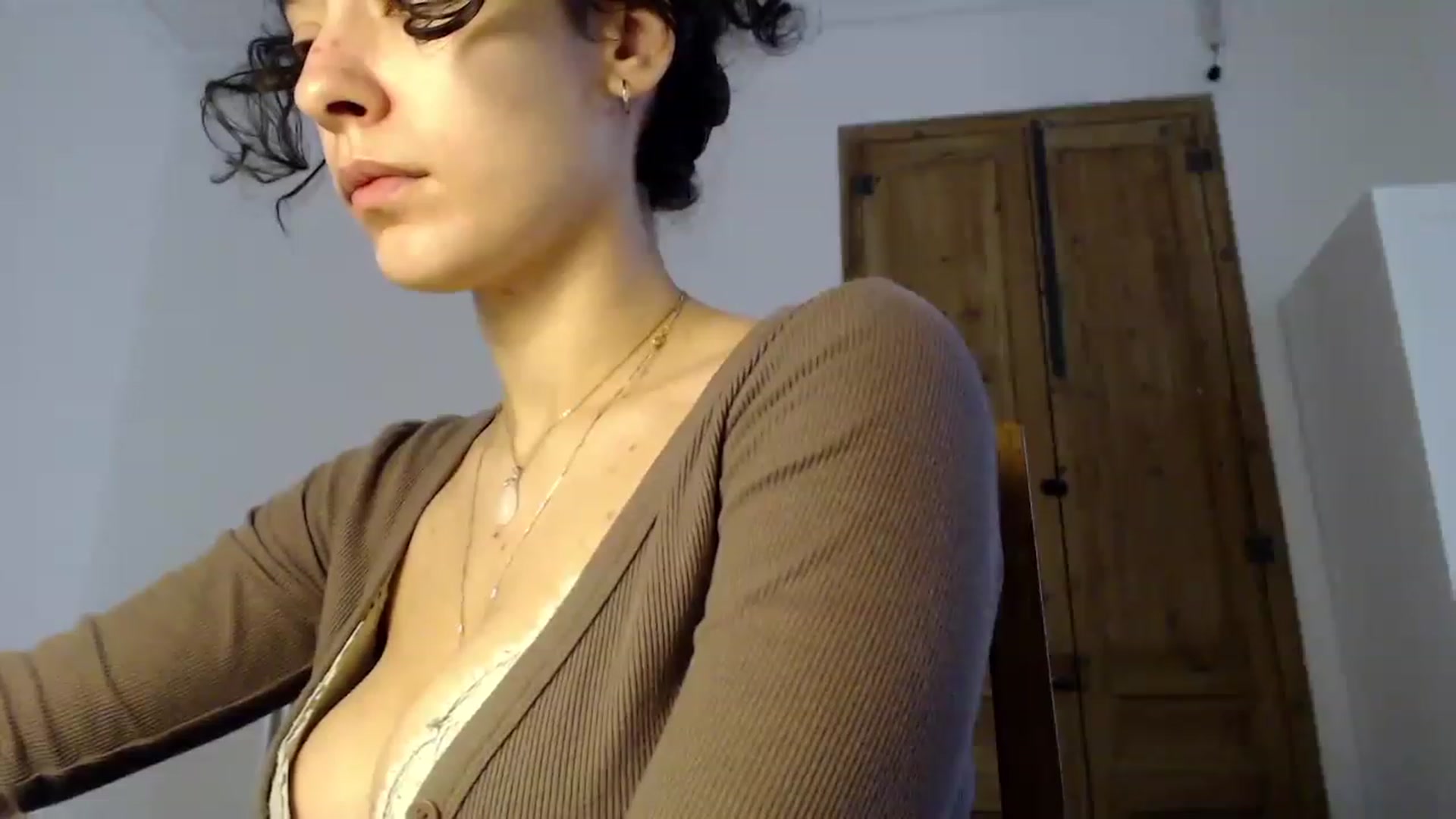 Gallery image thumbnail from LolasPie's myfreecams stream on, 11/26/2022, 10:50 image 7 of 20
