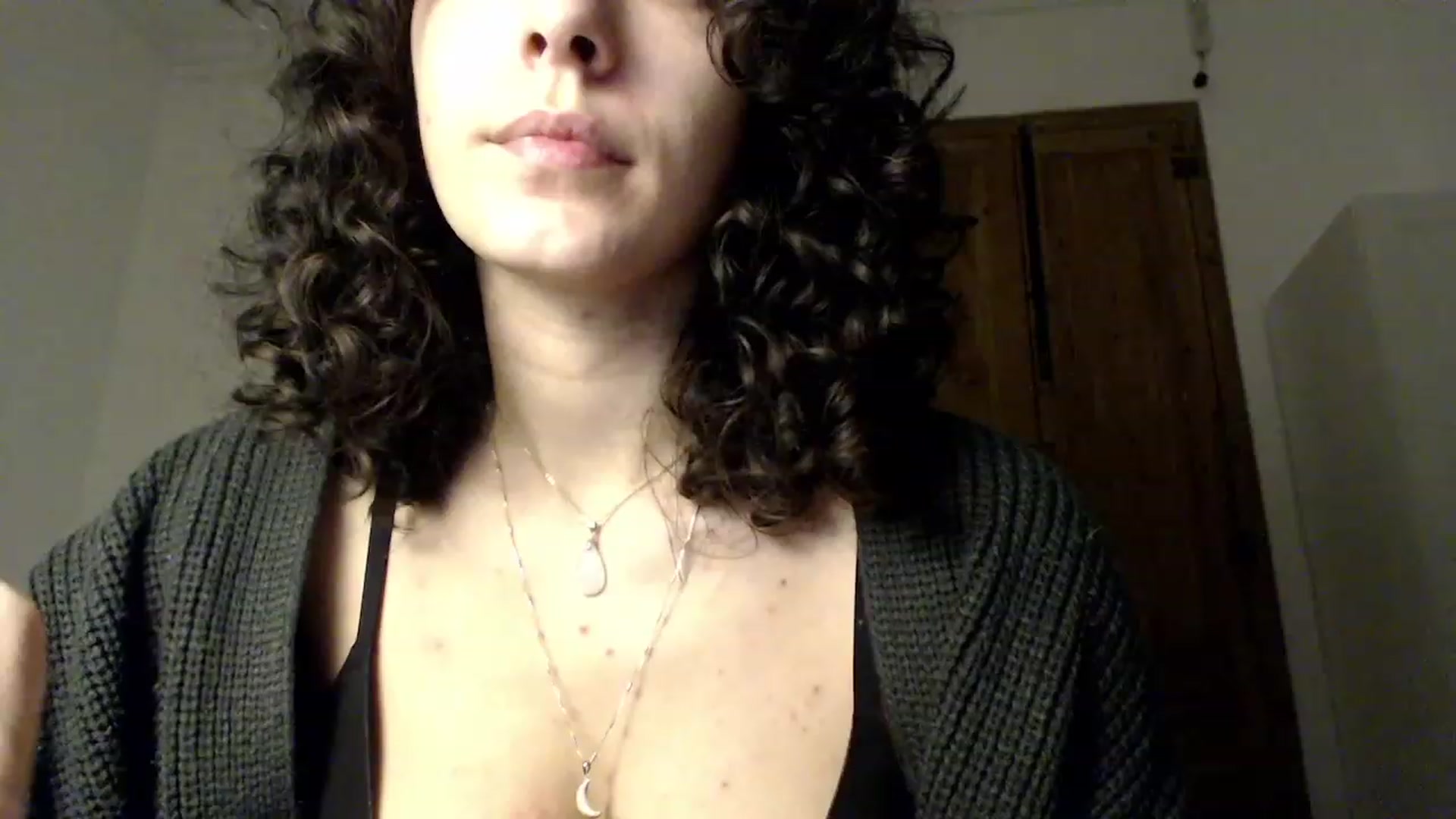 Gallery image thumbnail from LolasPie's myfreecams stream on, 11/27/2022, 16:44 image 20 of 20