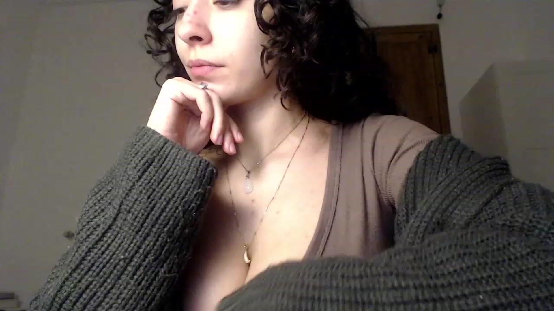 Gallery image thumbnail from LolasPie's myfreecams stream on, 01/16/2023, 17:18 image 12 of 20