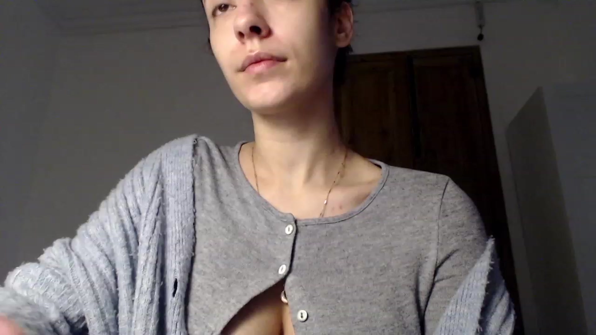 Gallery image thumbnail from LolasPie's myfreecams stream on, 02/12/2023, 18:32 image 4 of 20