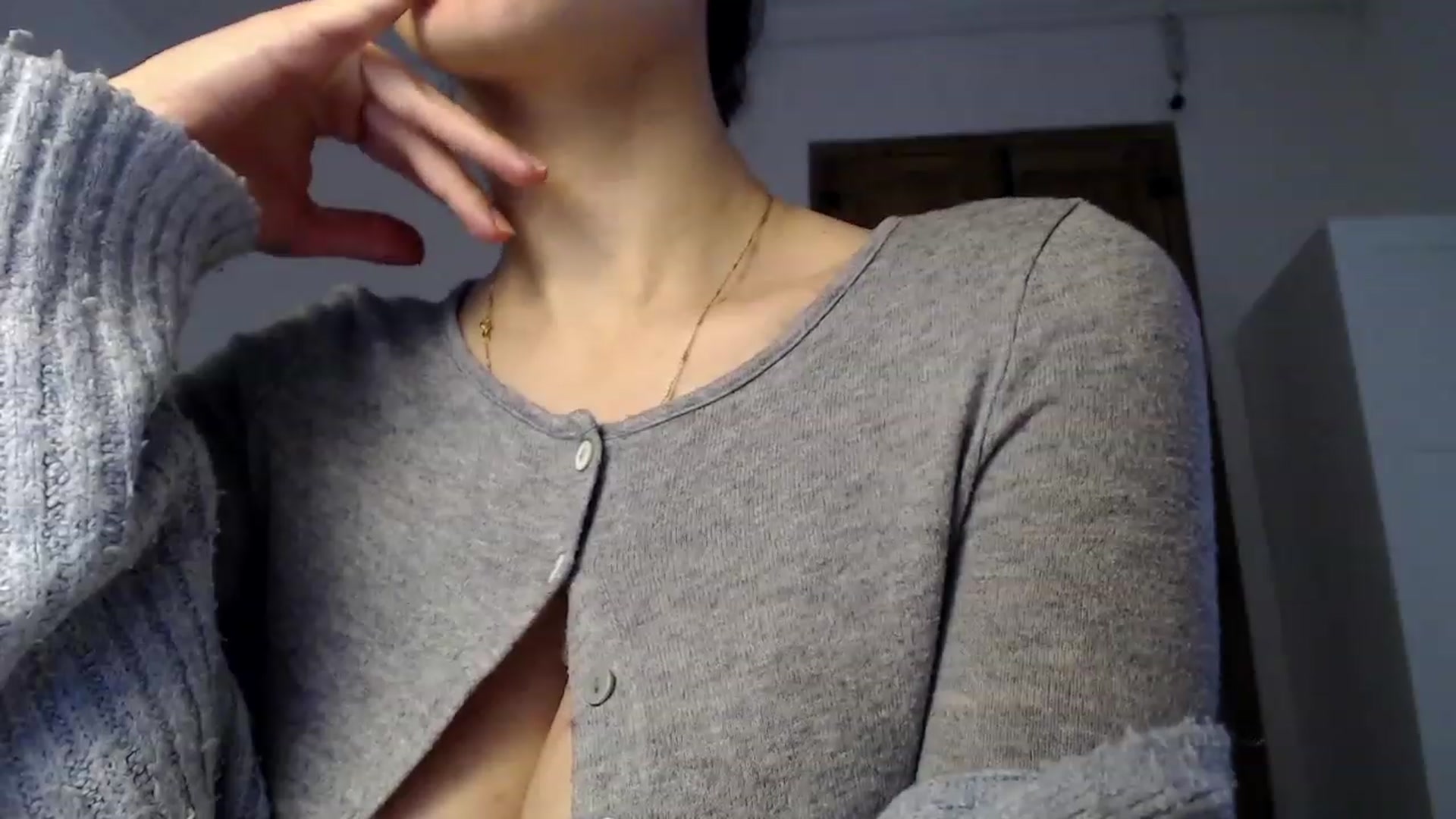 Gallery image thumbnail from LolasPie's myfreecams stream on, 04/02/2023, 17:04 image 3 of 20