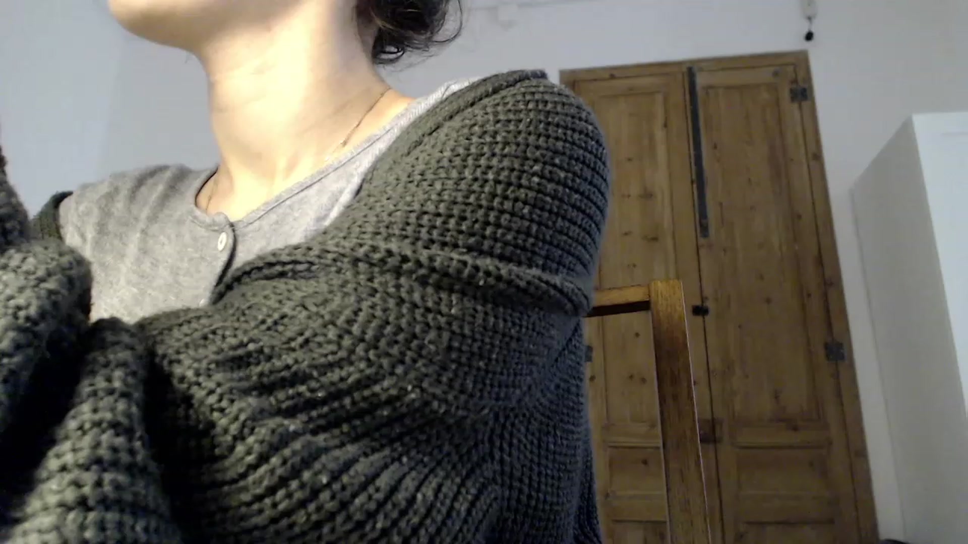 Gallery image thumbnail from LolasPie's myfreecams stream on, 04/04/2023, 16:46 image 14 of 20