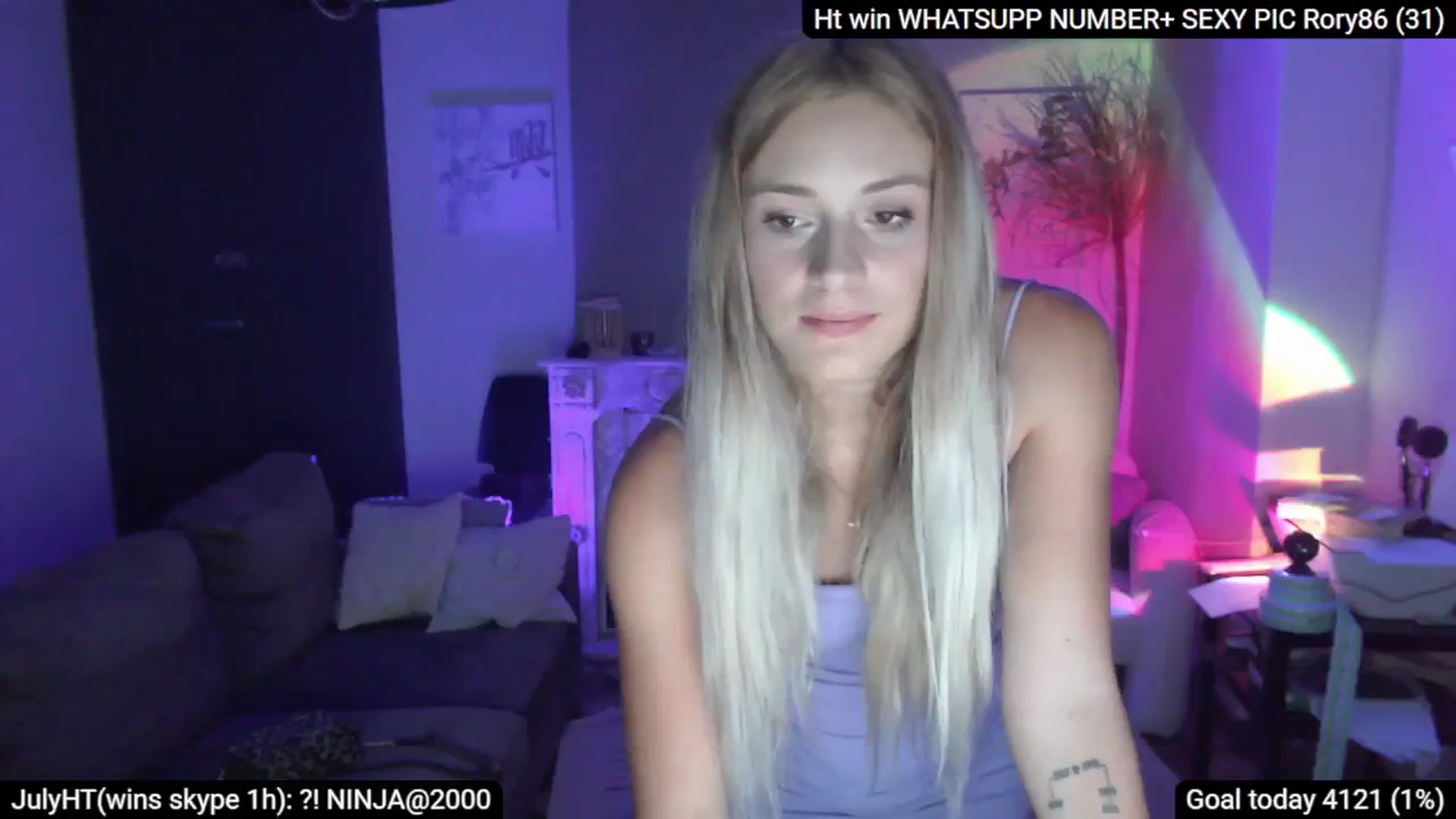 Gallery image thumbnail from LolasWorld's myfreecams stream on, 07/04/2025, 21:22 image 4 of 20
