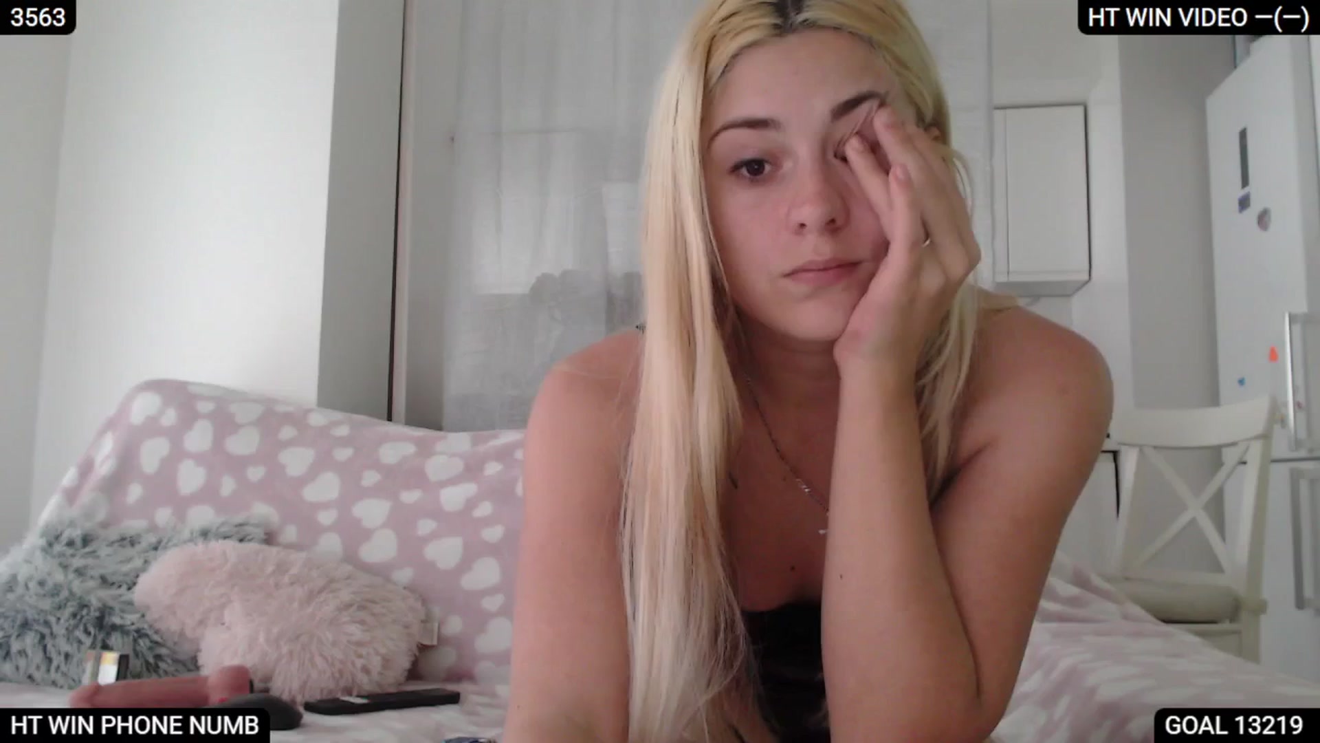 Gallery image thumbnail from LolasWorld's myfreecams stream on, 03/14/2026, 16:58 image 17 of 20