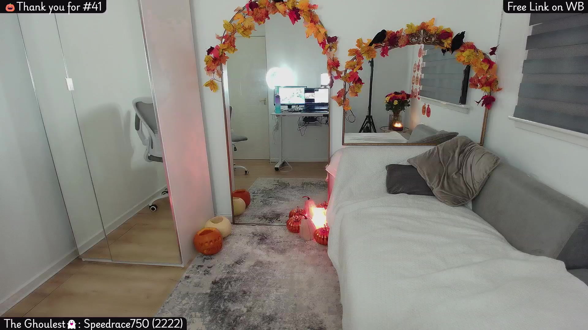 Gallery image thumbnail from Lolathorne's myfreecams stream on, 10/27/2025, 24:12 image 15 of 20