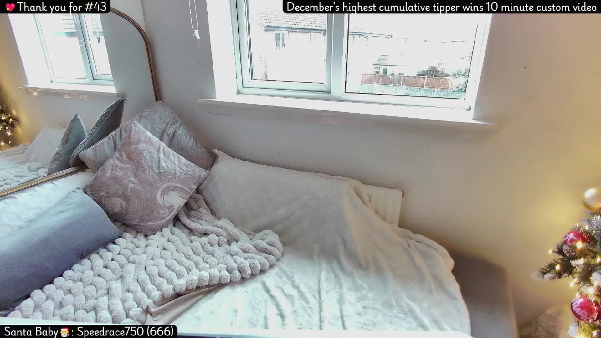 Gallery image thumbnail from Lolathorne's myfreecams stream on, 12/17/2025, 13:33 image 9 of 20