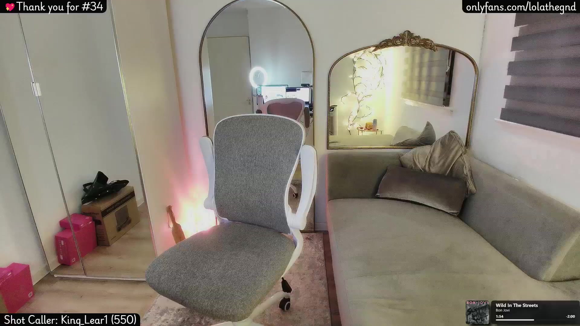 Gallery image thumbnail from Lolathorne's myfreecams stream on, 01/15/2026, 23:29 image 9 of 20