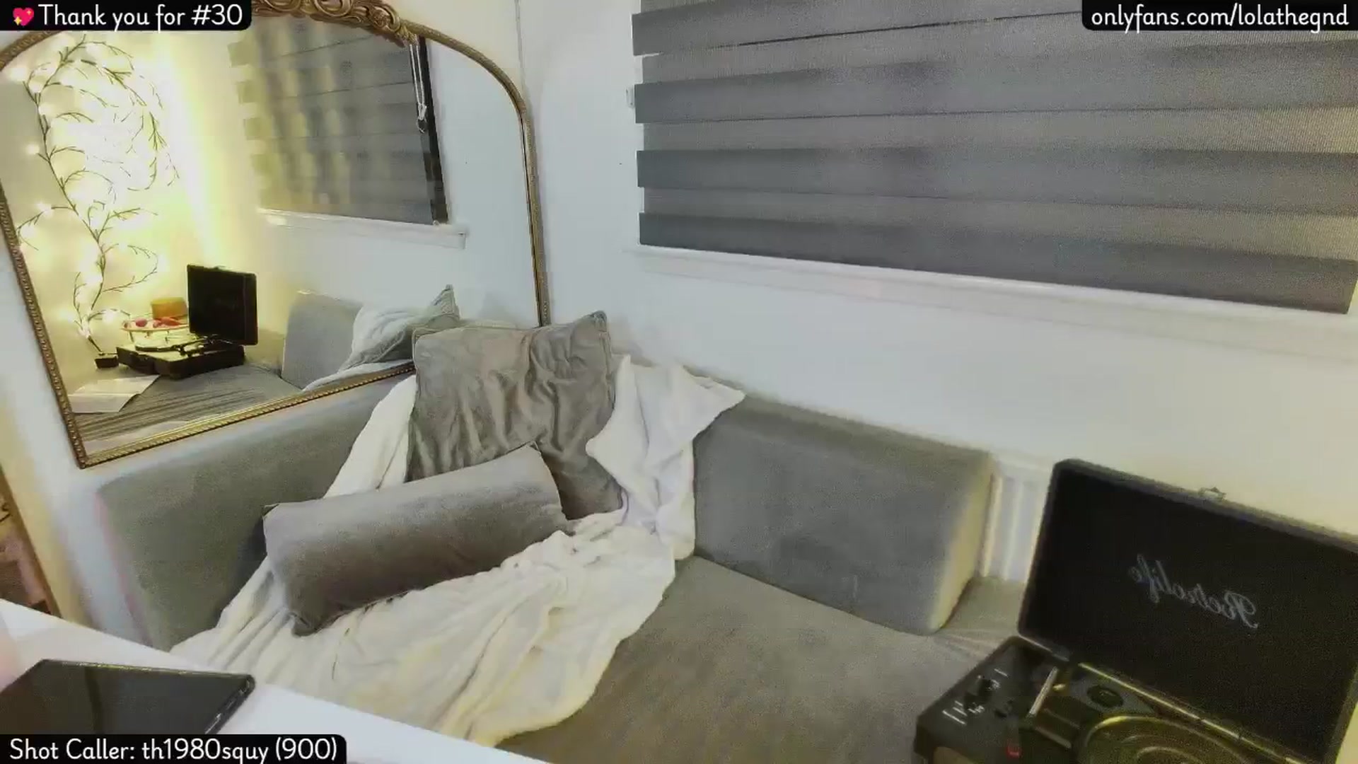 Gallery image thumbnail from Lolathorne's myfreecams stream on, 01/16/2026, 24:35 image 10 of 20