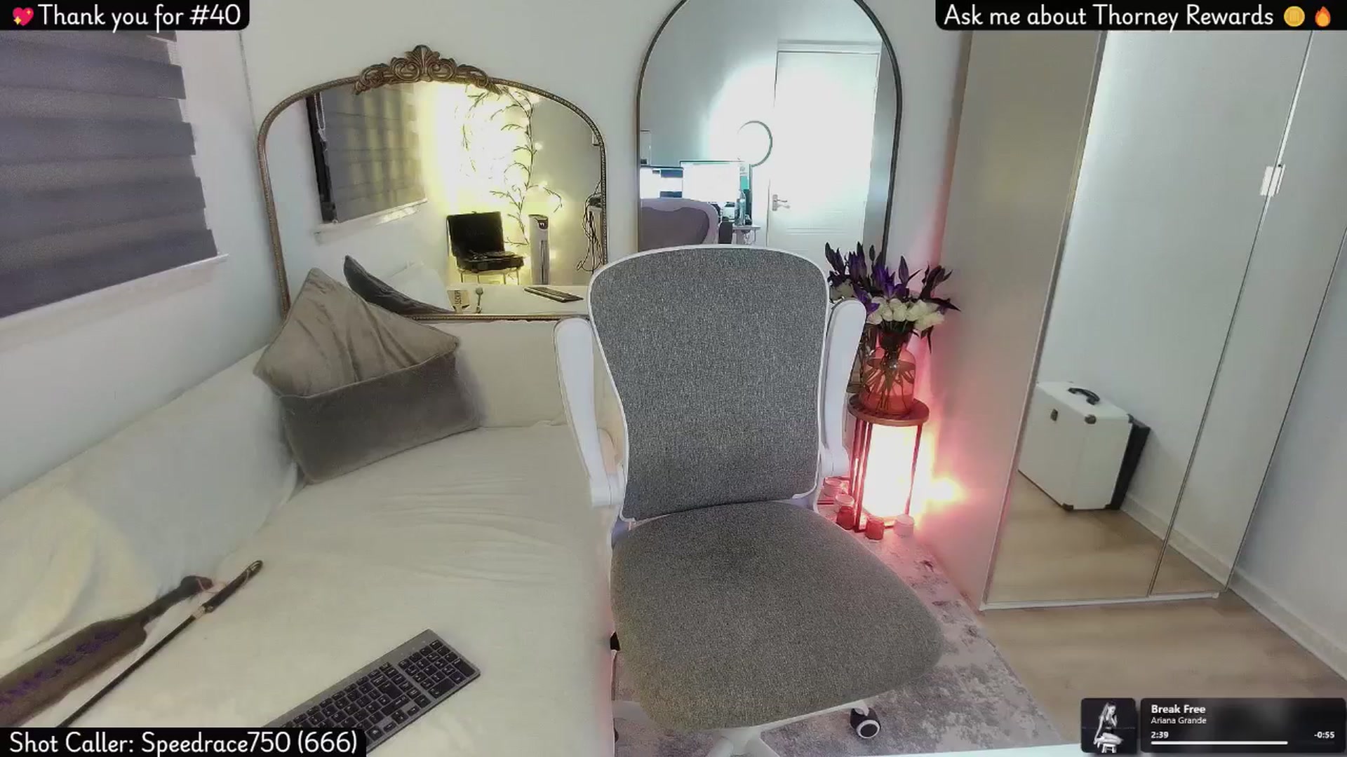 Gallery image thumbnail from Lolathorne's myfreecams stream on, 04/30/2026, 23:36 image 4 of 20