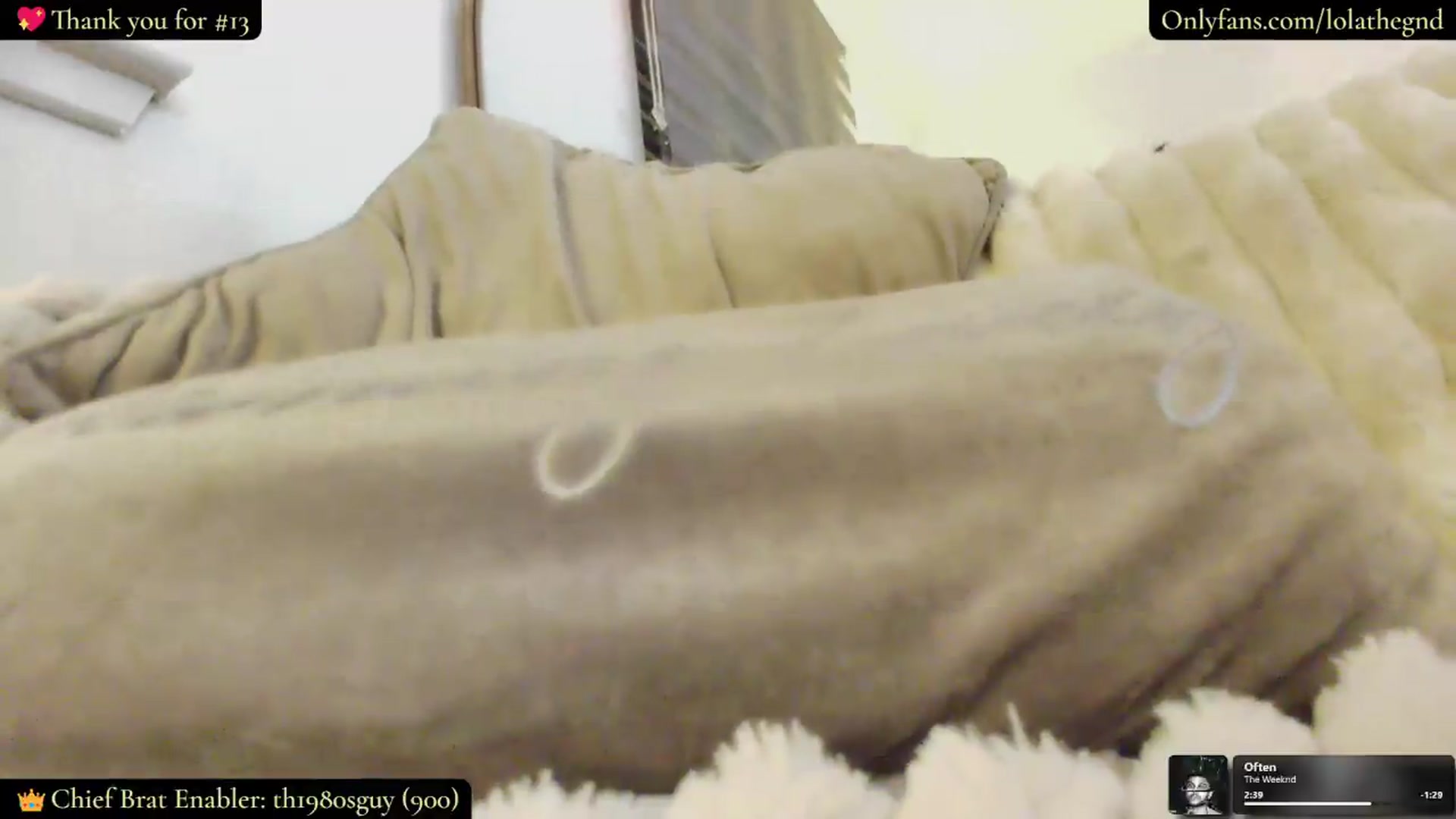 Gallery image thumbnail from Lolathorne's myfreecams stream on, 06/08/2026, 23:18 image 15 of 20