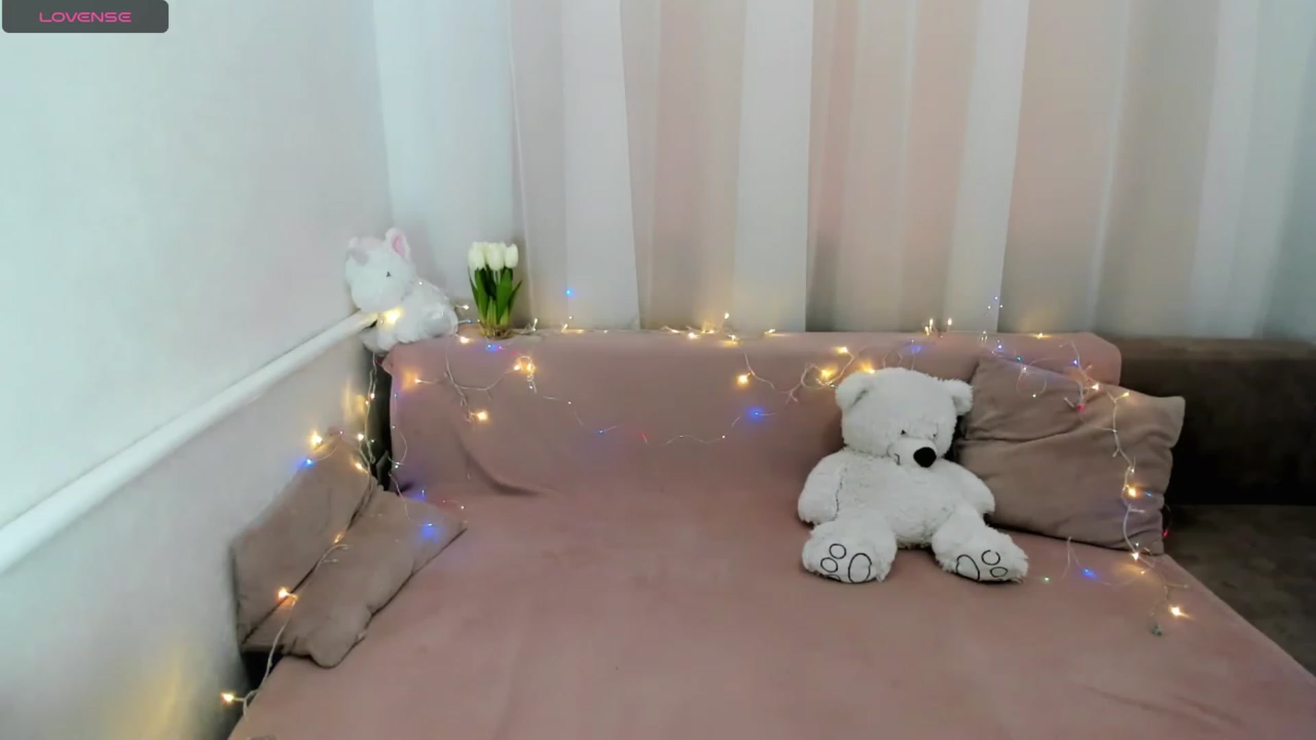 Gallery image thumbnail from Loli_Pop_X1's myfreecams stream on, 11/04/2023, 11:02 image 13 of 20