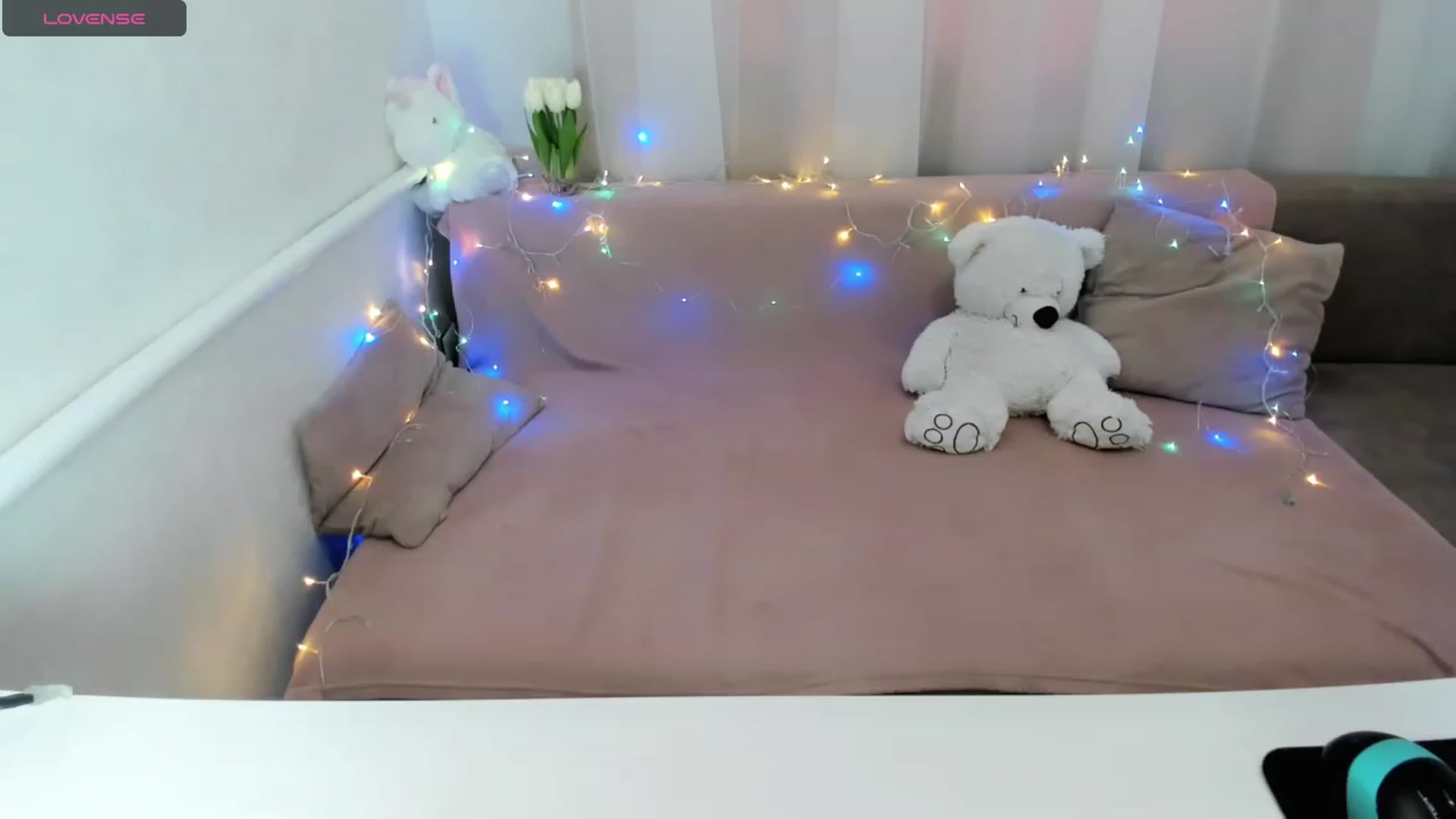 Gallery image thumbnail from Loli_Pop_X1's myfreecams stream on, 11/04/2023, 11:02 image 10 of 20