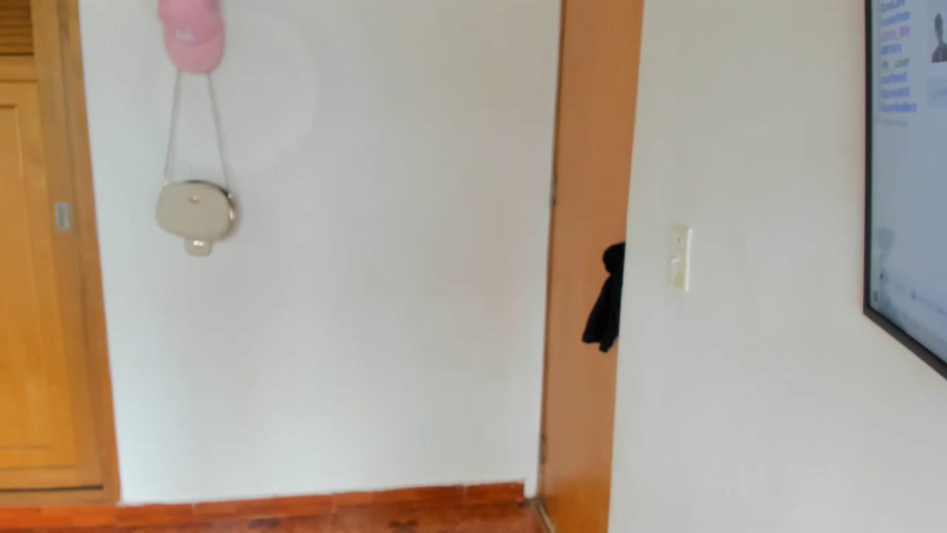 Gallery image thumbnail from Lolipopgomez's myfreecams stream on, 12/24/2022, 17:58 image 7 of 20