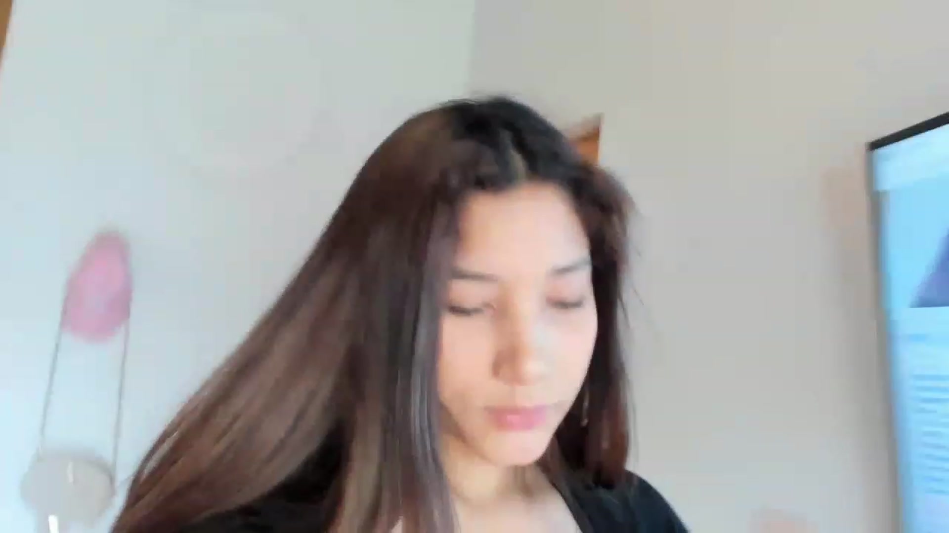 Gallery image thumbnail from Lolipopgomez's myfreecams stream on, 12/26/2022, 16:57 image 14 of 20