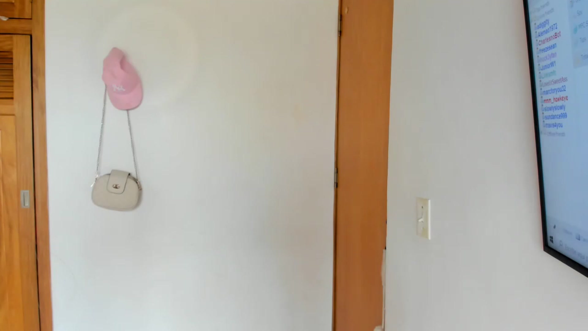Gallery image thumbnail from Lolipopgomez's myfreecams stream on, 01/03/2023, 16:13 image 12 of 20