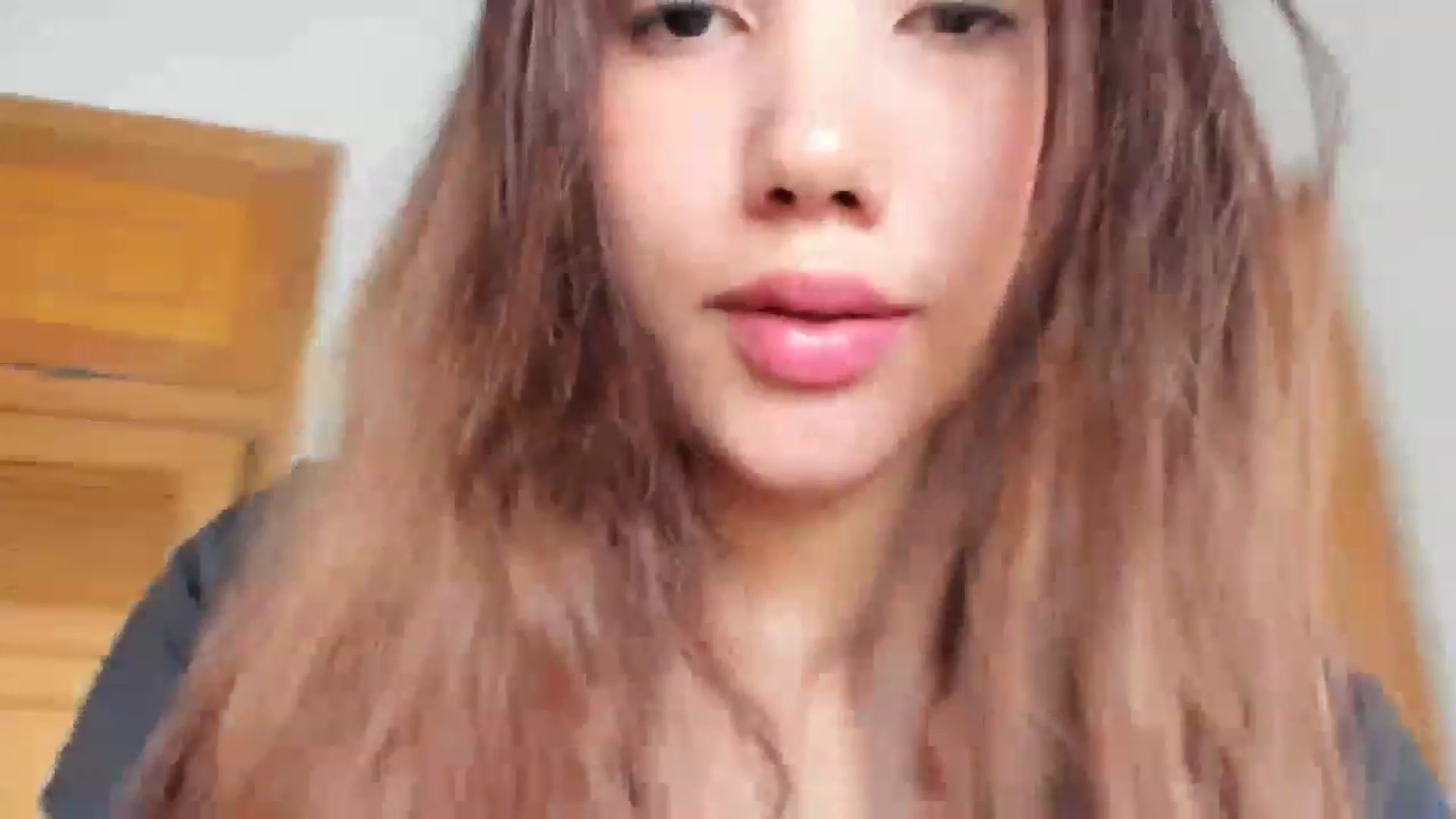 Gallery image thumbnail from Lolipopgomez's myfreecams stream on, 01/16/2023, 17:08 image 11 of 20