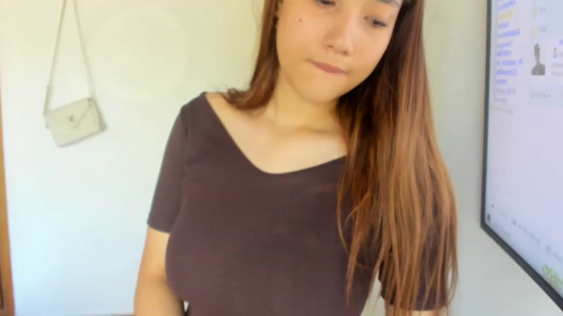 Gallery image thumbnail from Lolipopgomez's myfreecams stream on, 01/27/2023, 15:44 image 15 of 20