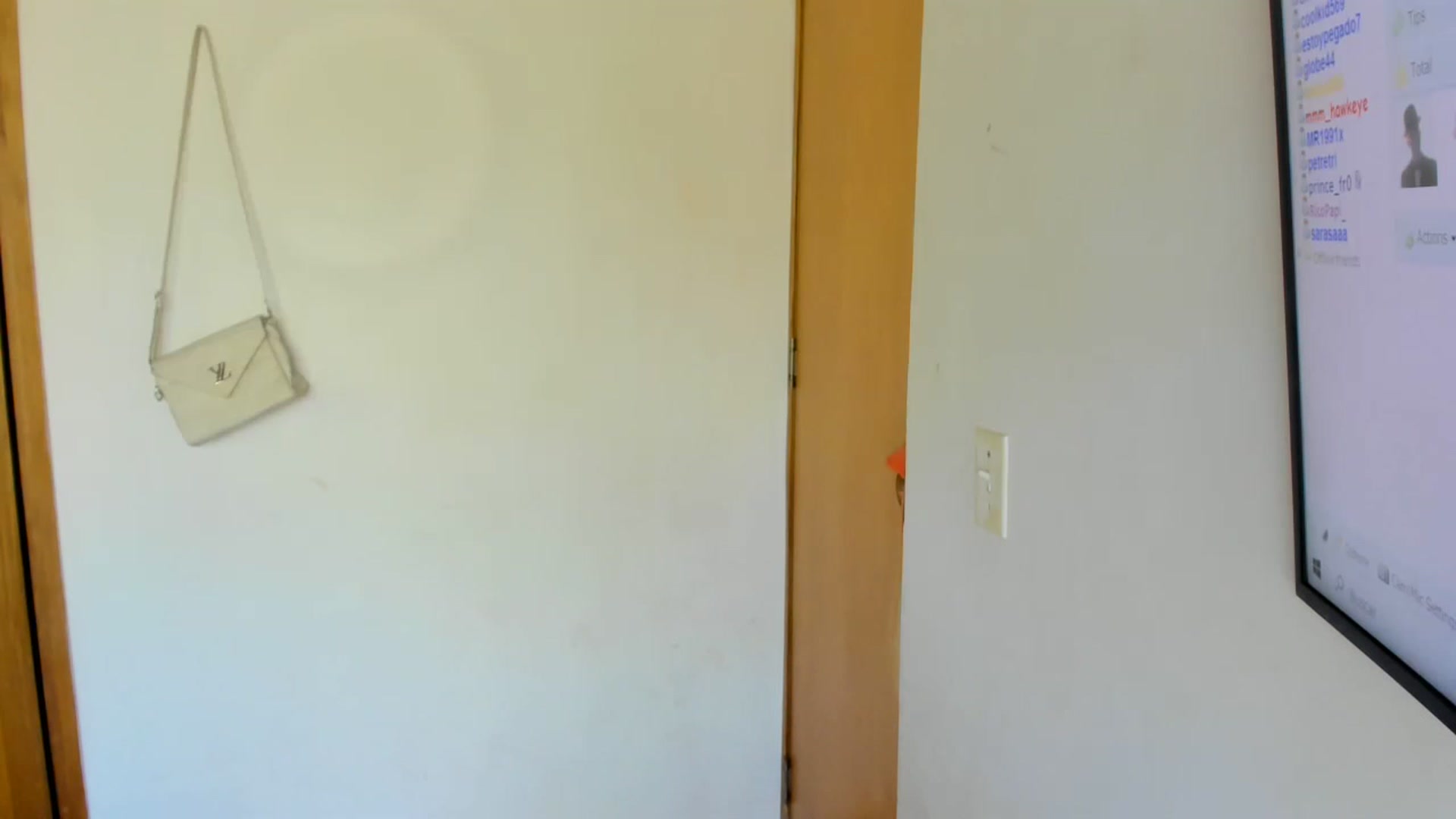 Gallery image thumbnail from Lolipopgomez's myfreecams stream on, 01/27/2023, 16:30 image 12 of 20