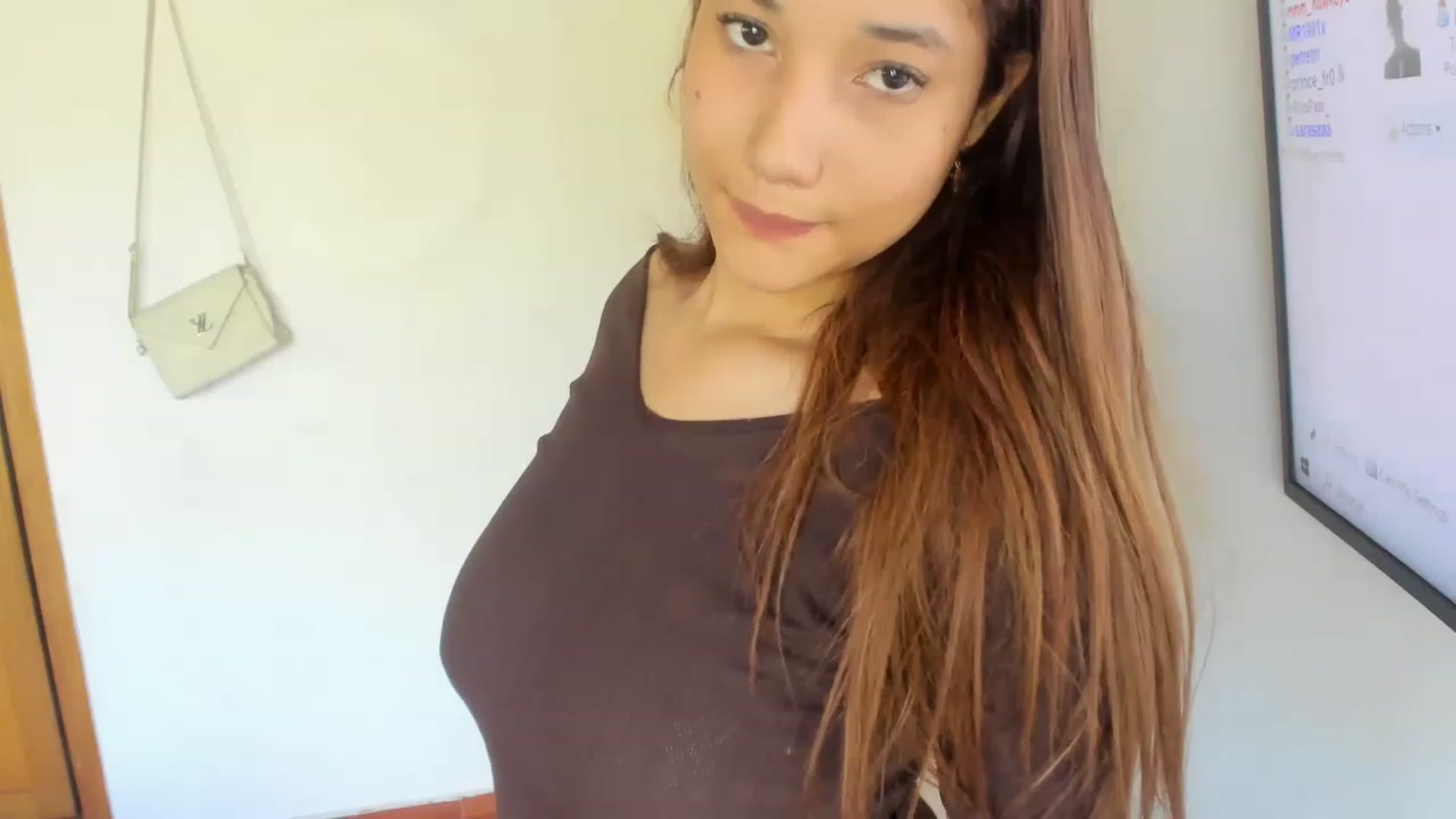 Gallery image thumbnail from Lolipopgomez's myfreecams stream on, 01/27/2023, 16:30 image 16 of 20