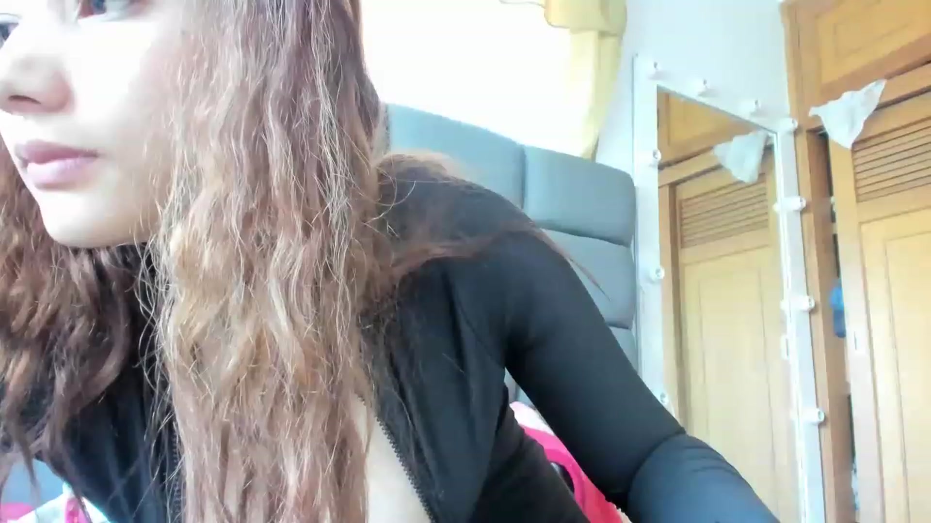 Gallery image thumbnail from Lolipopgomez's myfreecams stream on, 01/30/2023, 17:24 image 14 of 20