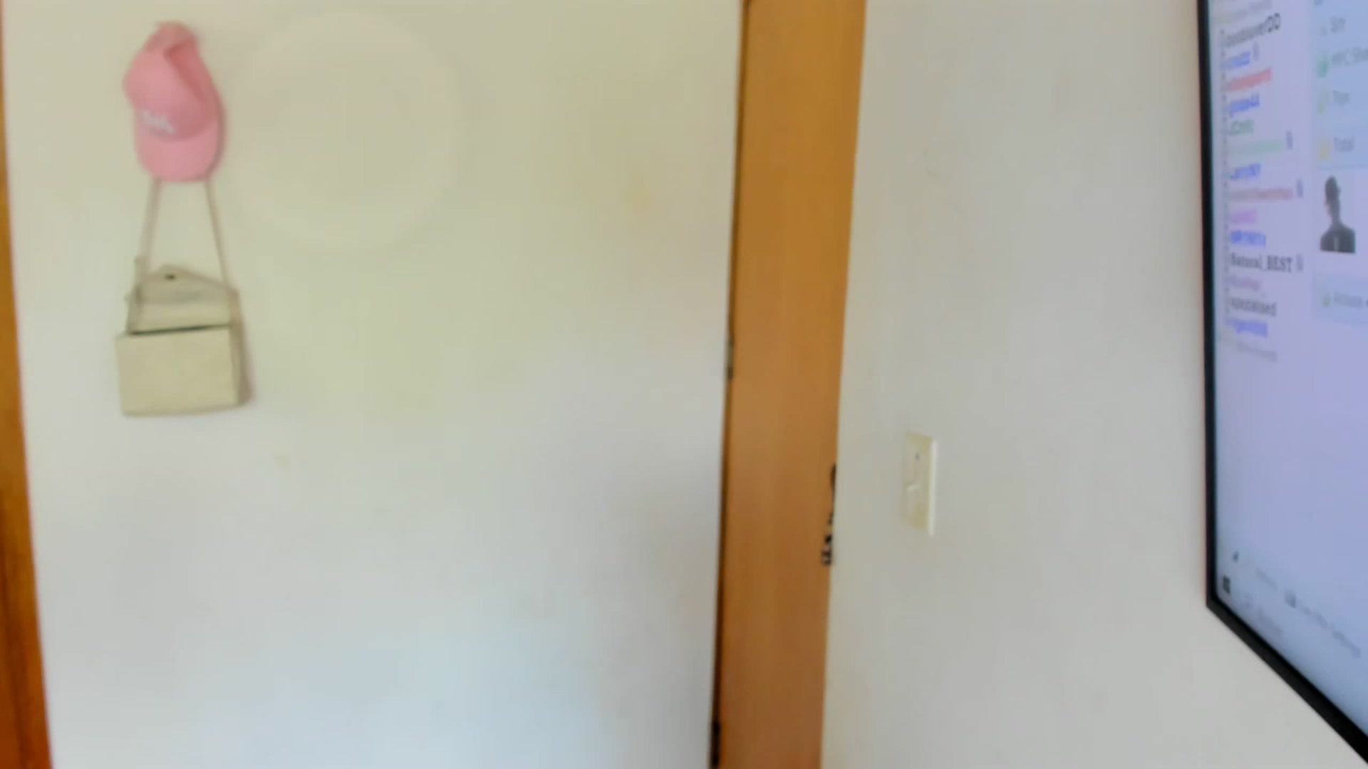 Gallery image thumbnail from Lolipopgomez's myfreecams stream on, 02/17/2023, 16:49 image 18 of 20