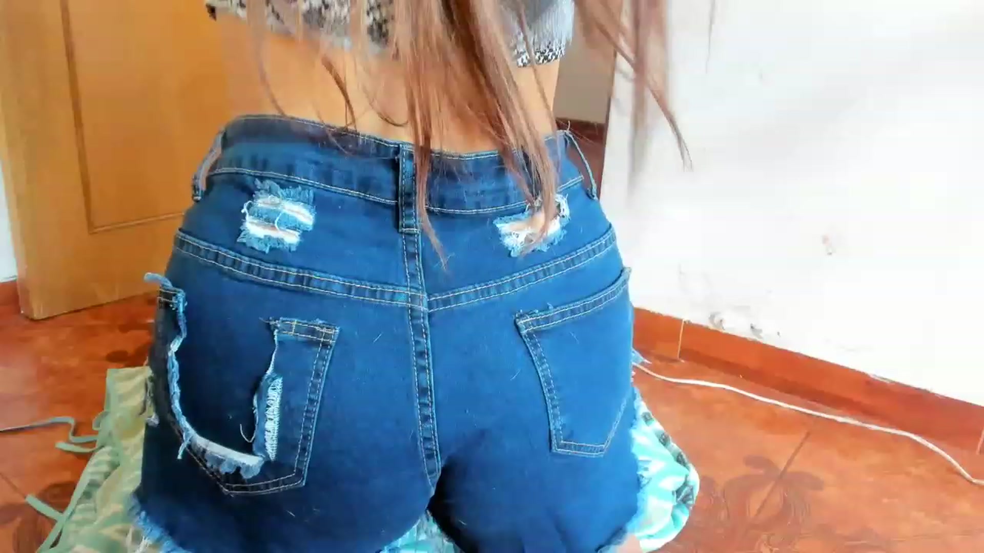 Gallery image thumbnail from Lolipopgomez's myfreecams stream on, 02/18/2023, 14:16 image 5 of 20