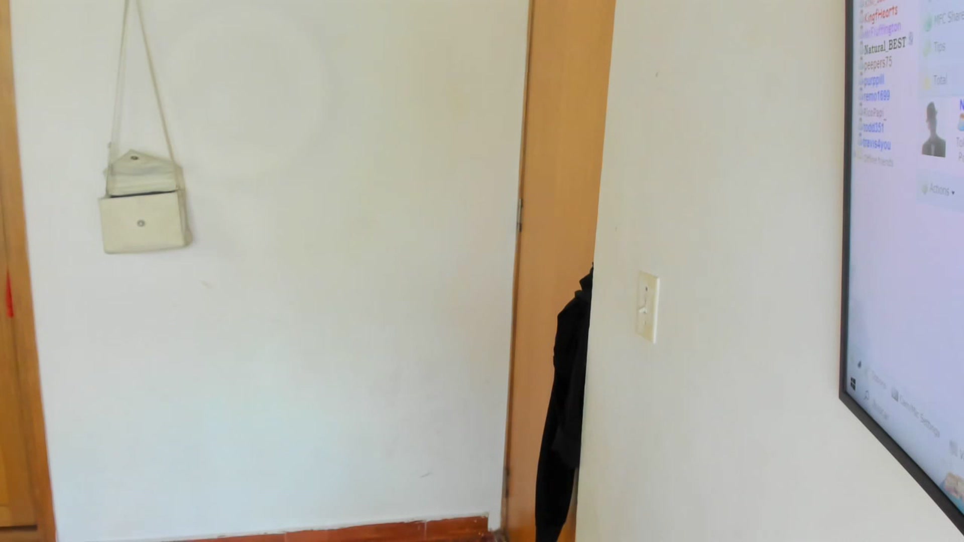 Gallery image thumbnail from Lolipopgomez's myfreecams stream on, 02/28/2023, 16:05 image 14 of 20