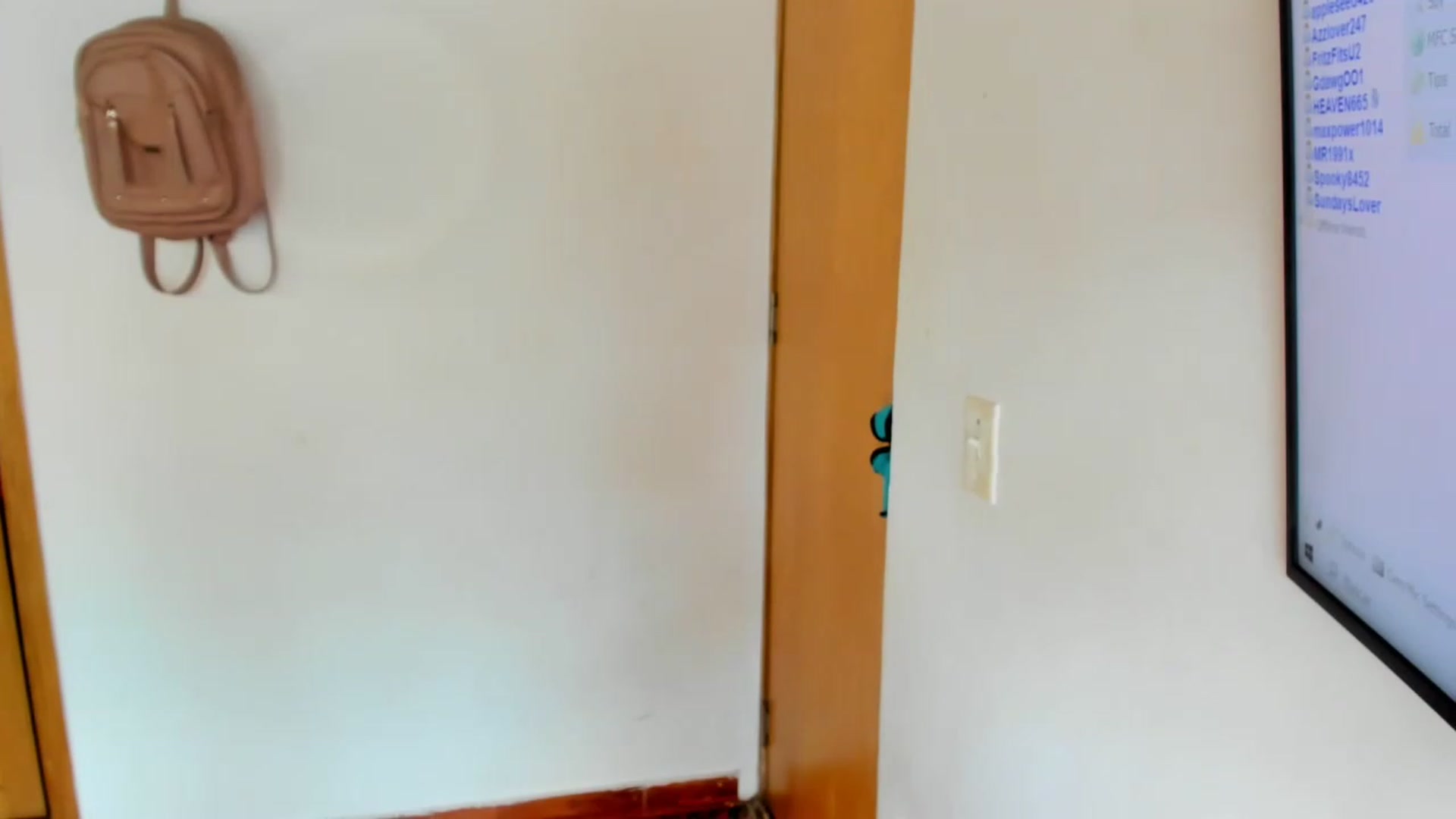 Gallery image thumbnail from Lolipopgomez's myfreecams stream on, 03/04/2023, 18:04 image 14 of 20