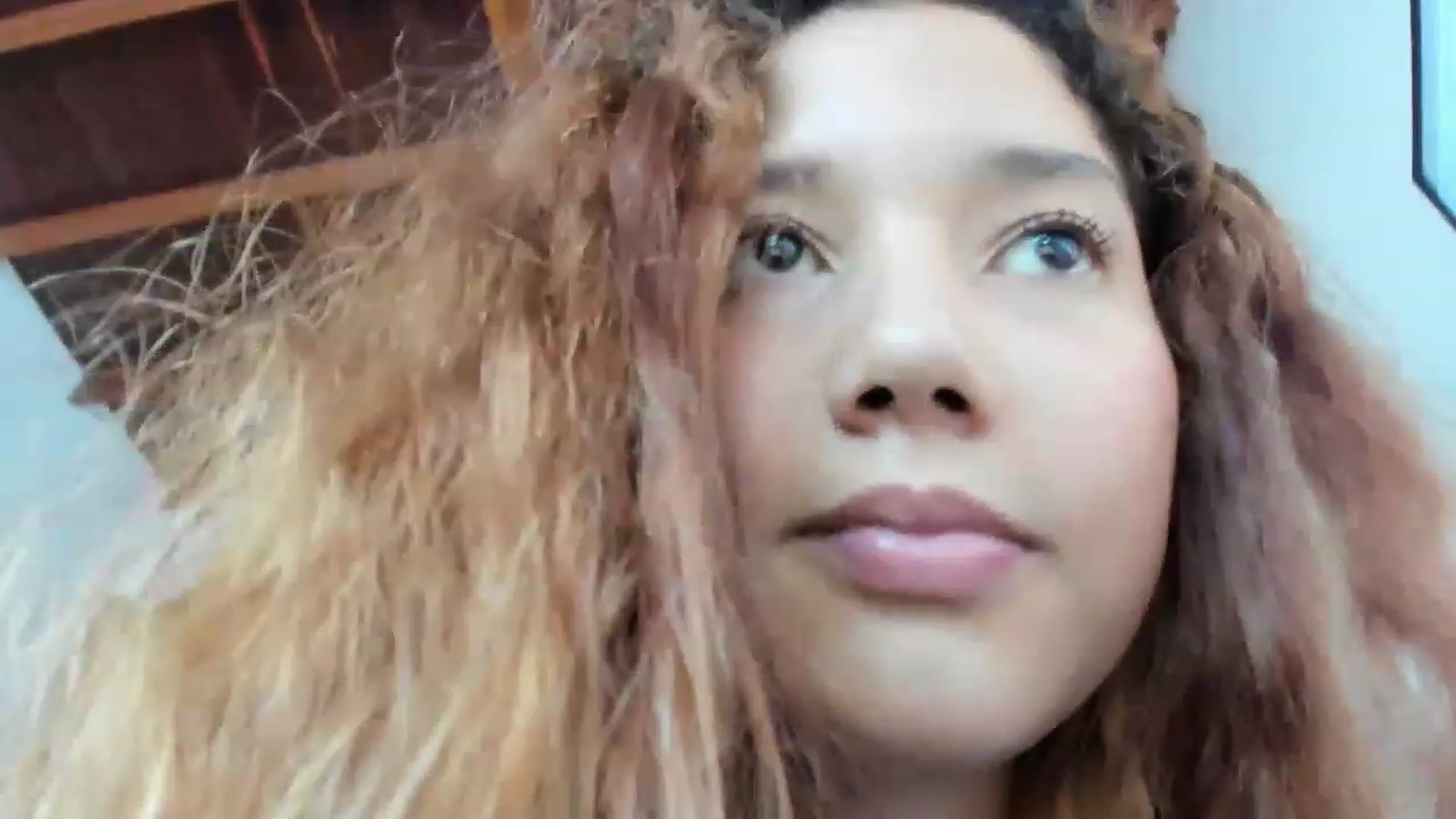 Gallery image thumbnail from Lolipopgomez's myfreecams stream on, 05/04/2023, 17:28 image 9 of 20