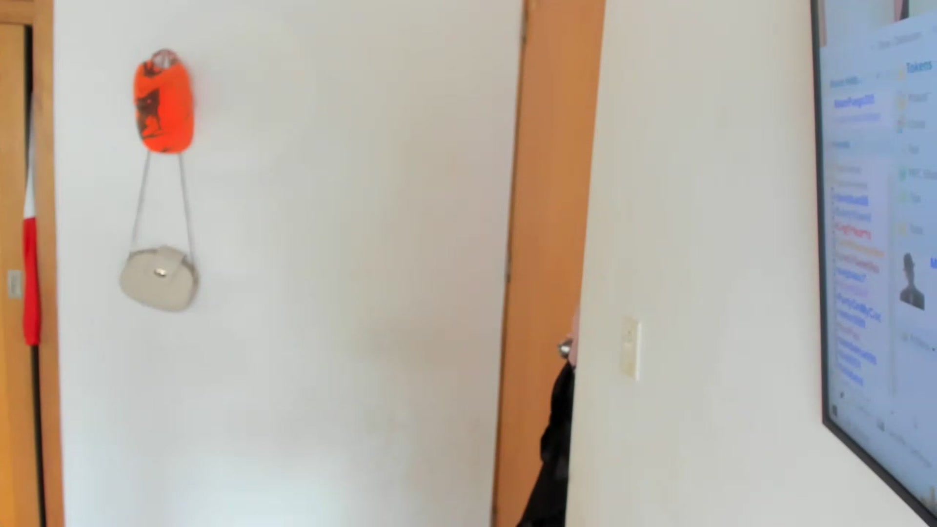 Gallery image thumbnail from Lolipopgomez's myfreecams stream on, 05/23/2023, 15:21 image 2 of 20