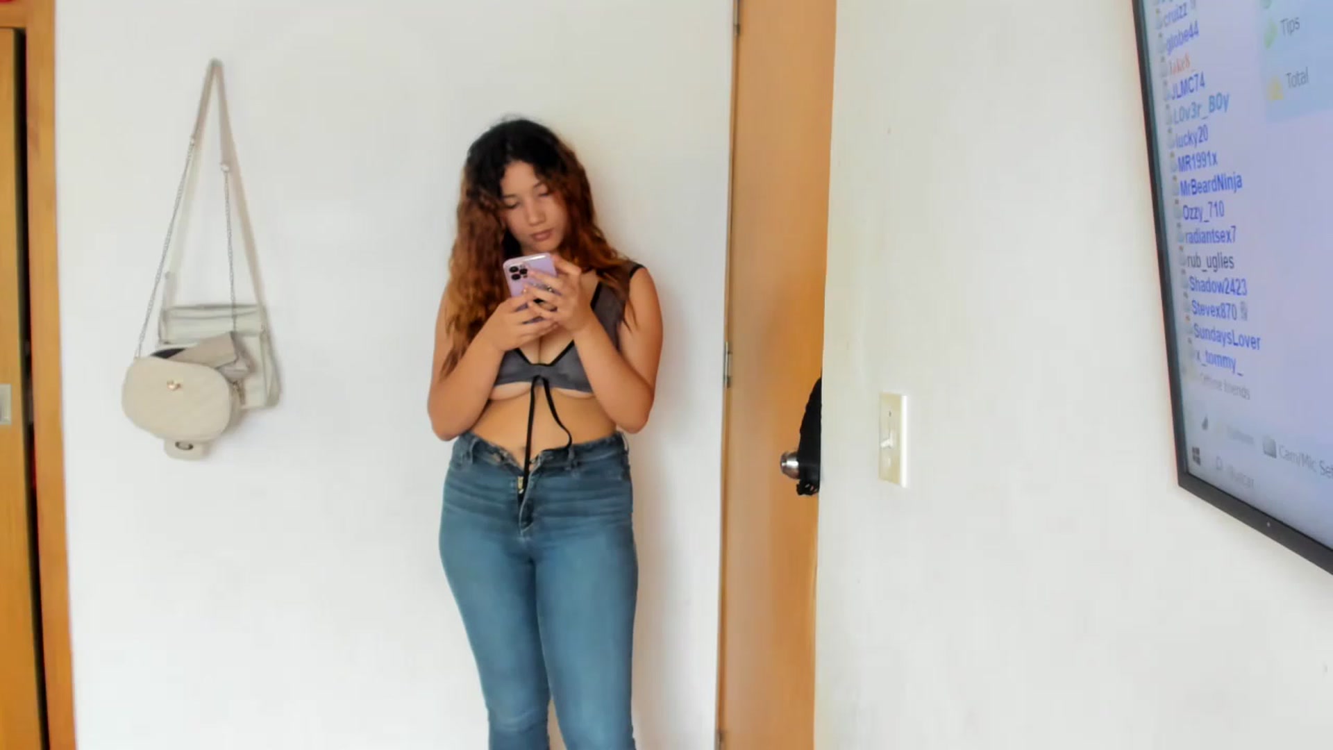 Gallery image thumbnail from Lolipopgomez's myfreecams stream on, 07/01/2023, 15:48 image 7 of 20
