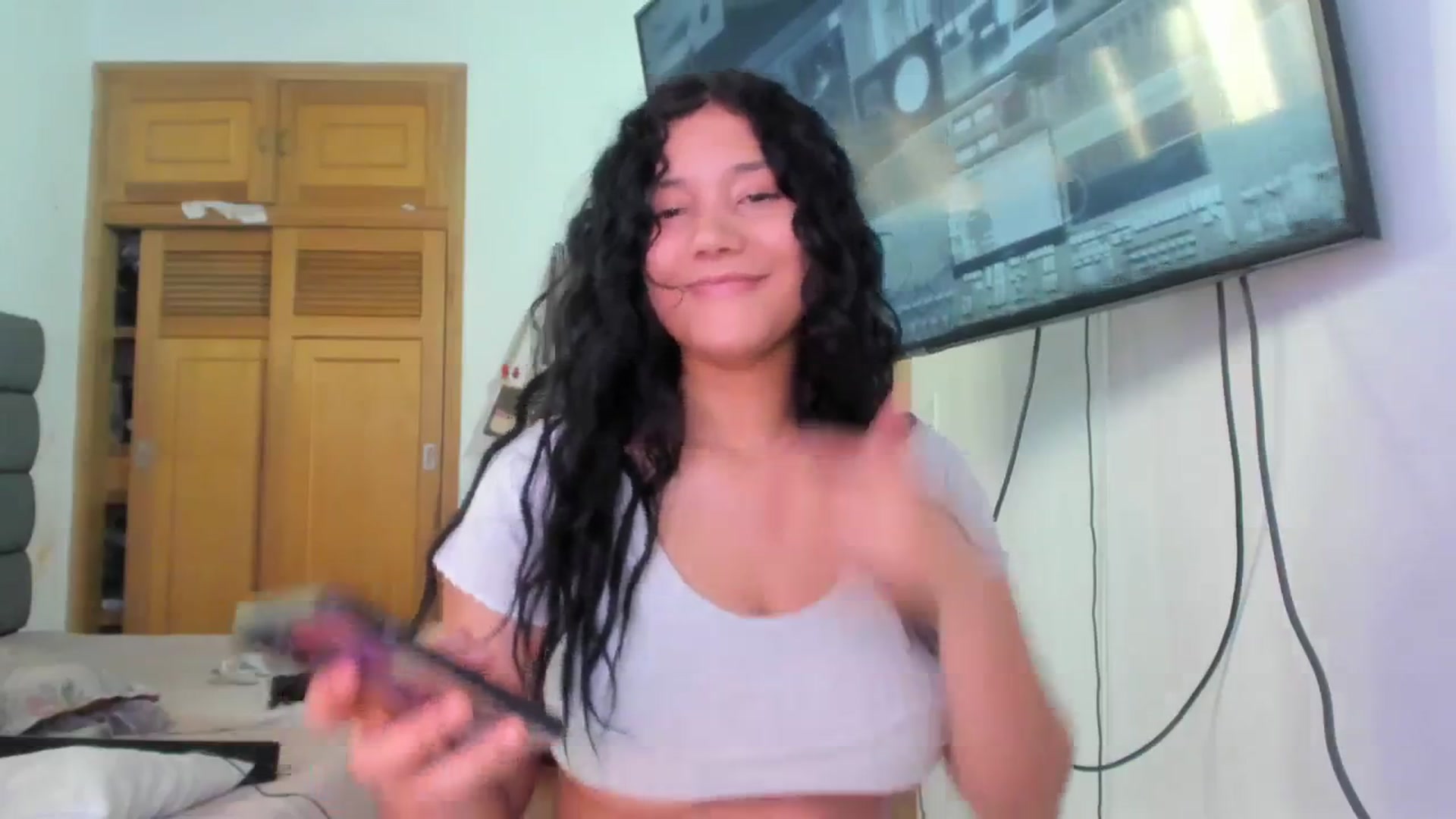 Gallery image thumbnail from Lolipopgomez's myfreecams stream on, 04/03/2024, 16:02 image 14 of 20