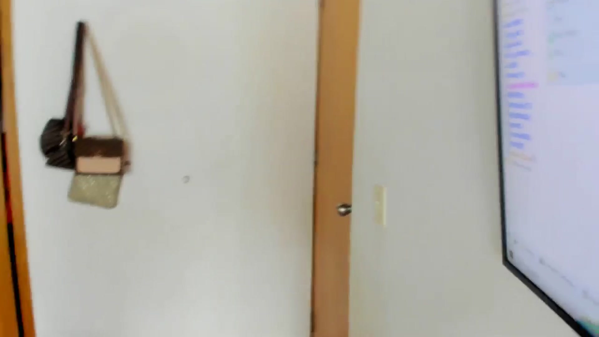 Gallery image thumbnail from Lolipopgomez's myfreecams stream on, 05/10/2024, 17:51 image 15 of 20
