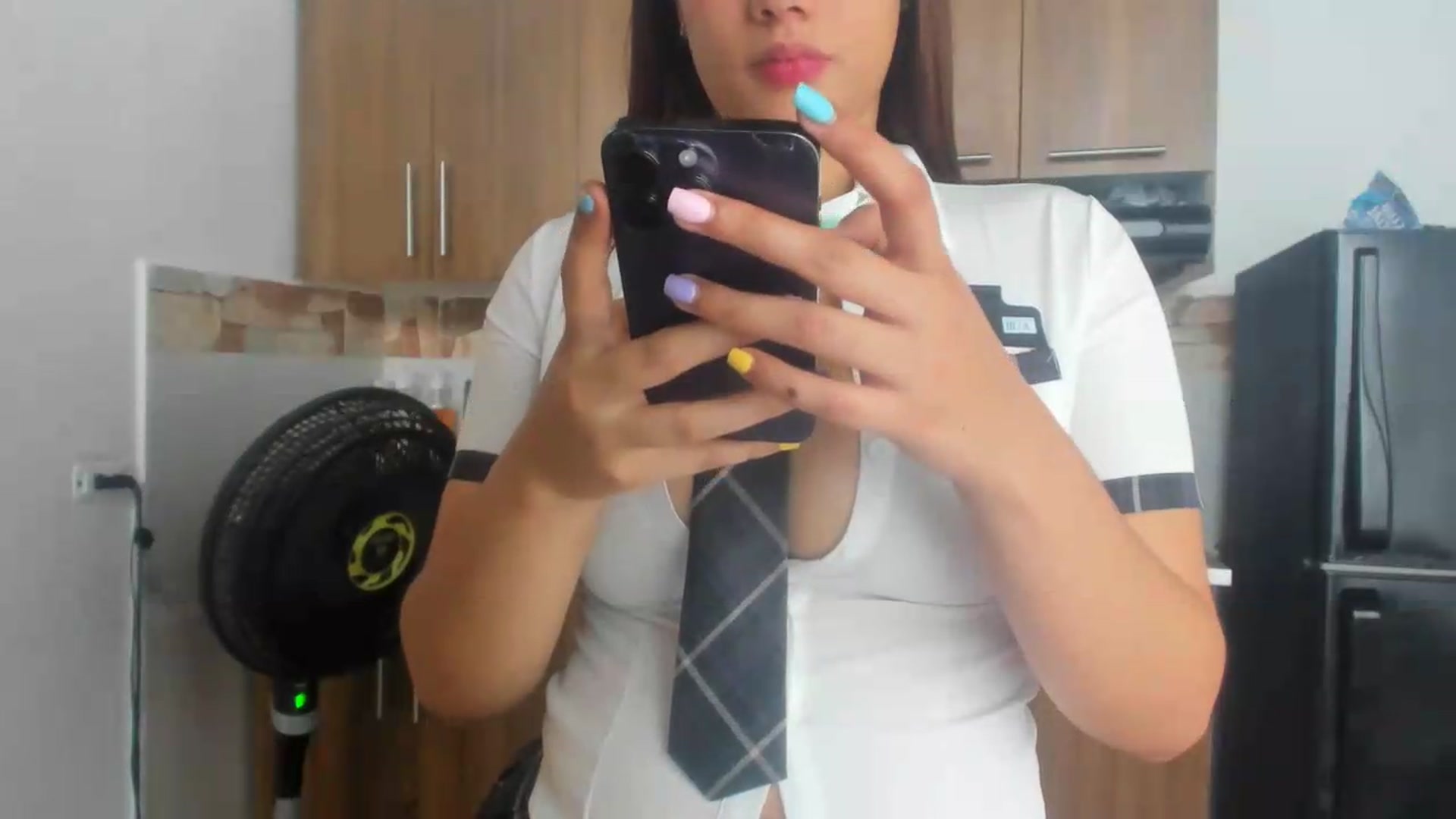 Gallery image thumbnail from Lolipopgomez's myfreecams stream on, 06/21/2026, 19:41 image 5 of 20