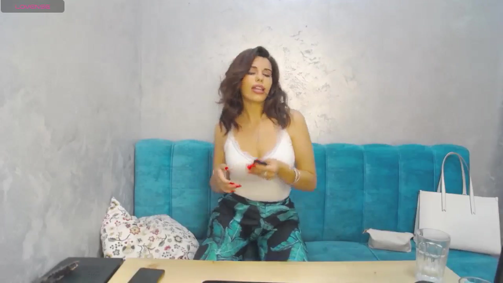 Gallery image thumbnail from Lolithalem's myfreecams stream on, 07/11/2024, 16:49 image 11 of 20