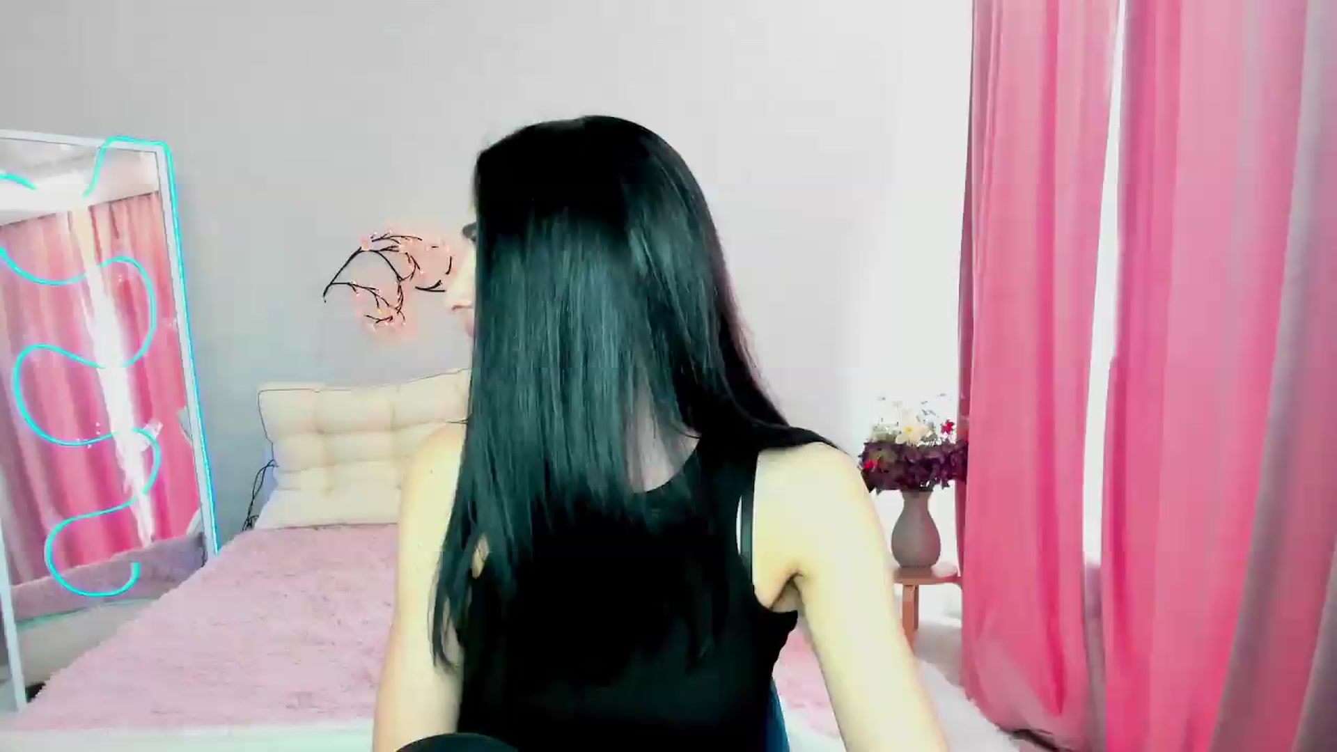 Gallery image thumbnail from Lolla_FoxX's myfreecams stream on, 08/14/2026, 13:15 image 6 of 20
