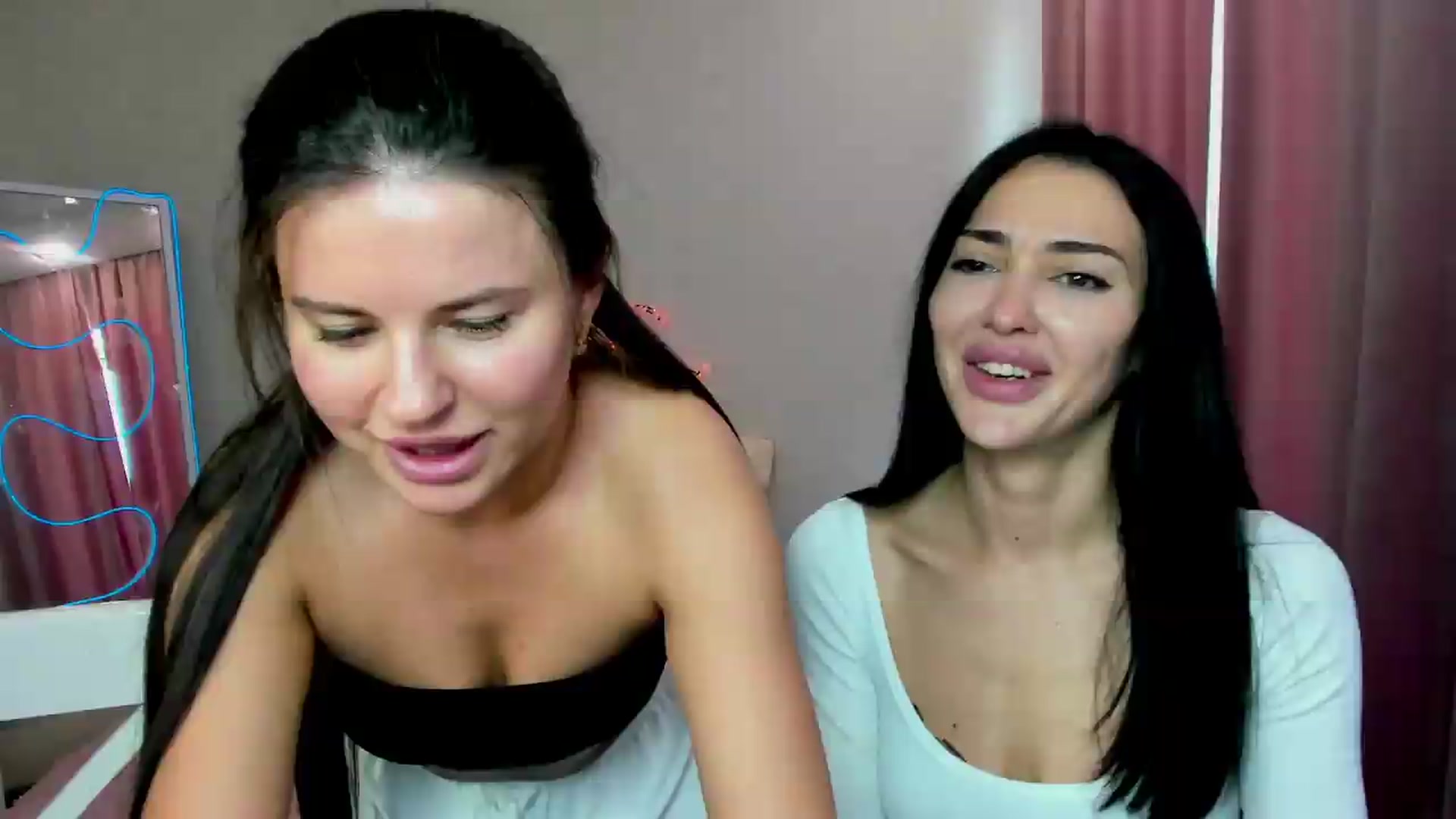 Gallery image thumbnail from Lolla_FoxX's myfreecams stream on, 08/15/2026, 10:37 image 9 of 20
