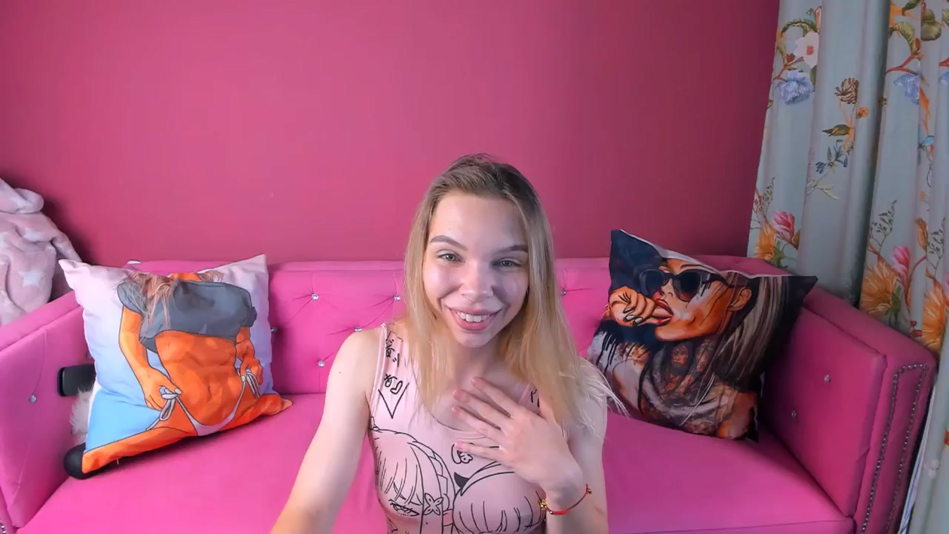 Gallery image thumbnail from Lolly_Goddess's myfreecams stream on, 06/05/2024, 10:15 image 12 of 20