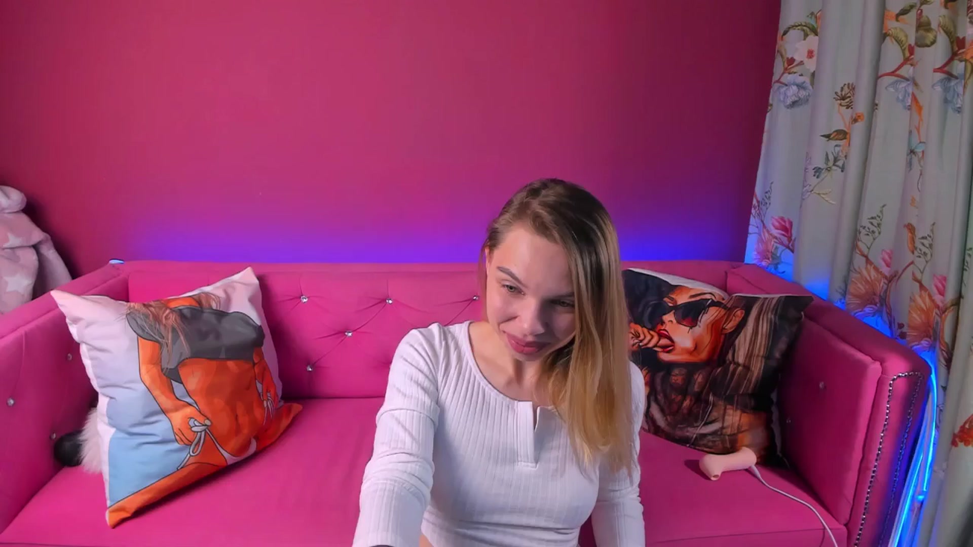 Gallery image thumbnail from Lolly_Goddess's myfreecams stream on, 06/09/2024, 10:14 image 20 of 20