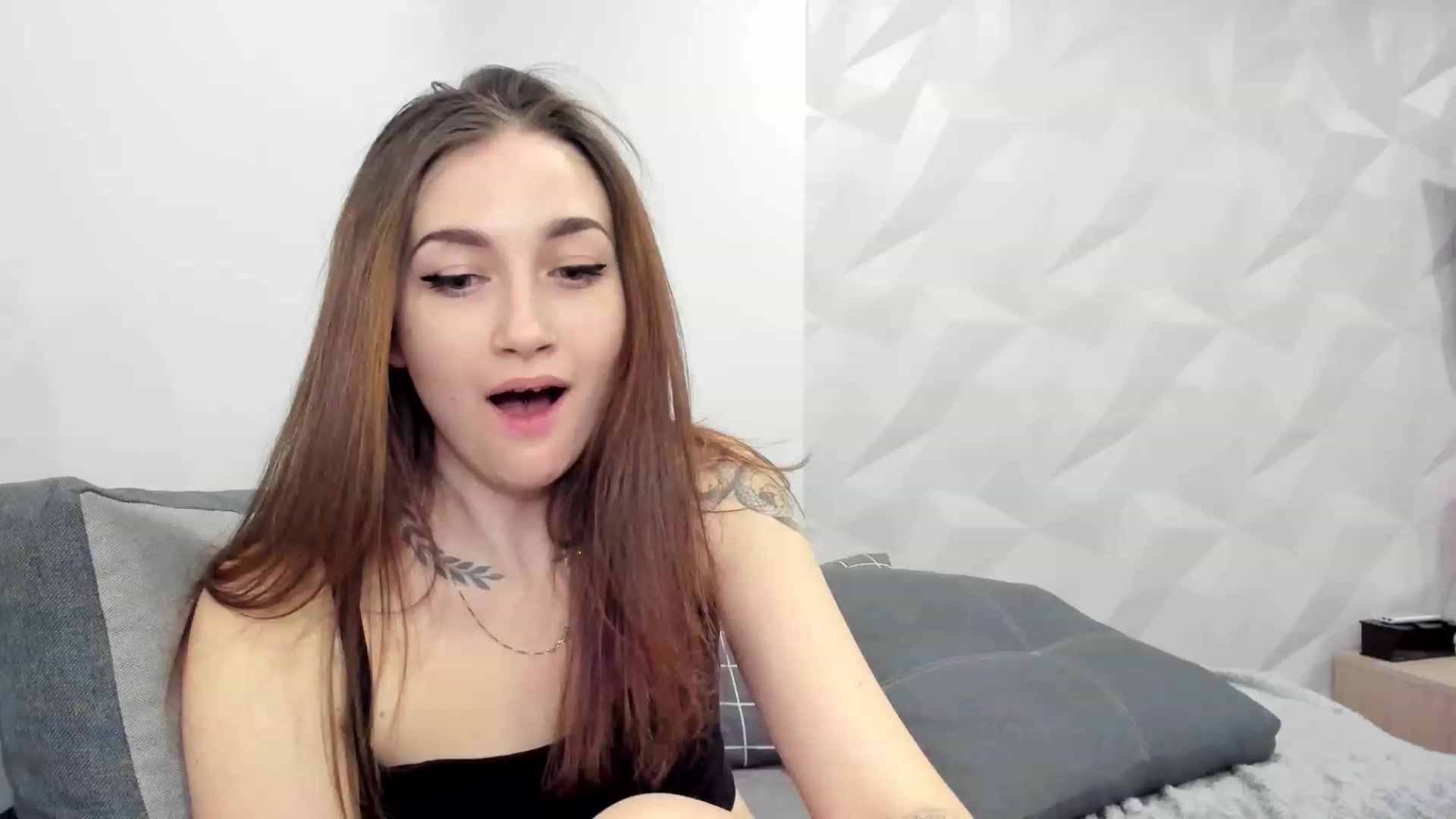 Gallery image thumbnail from Lolly__Pop__'s myfreecams stream on, 02/19/2023, 22:57 image 7 of 20