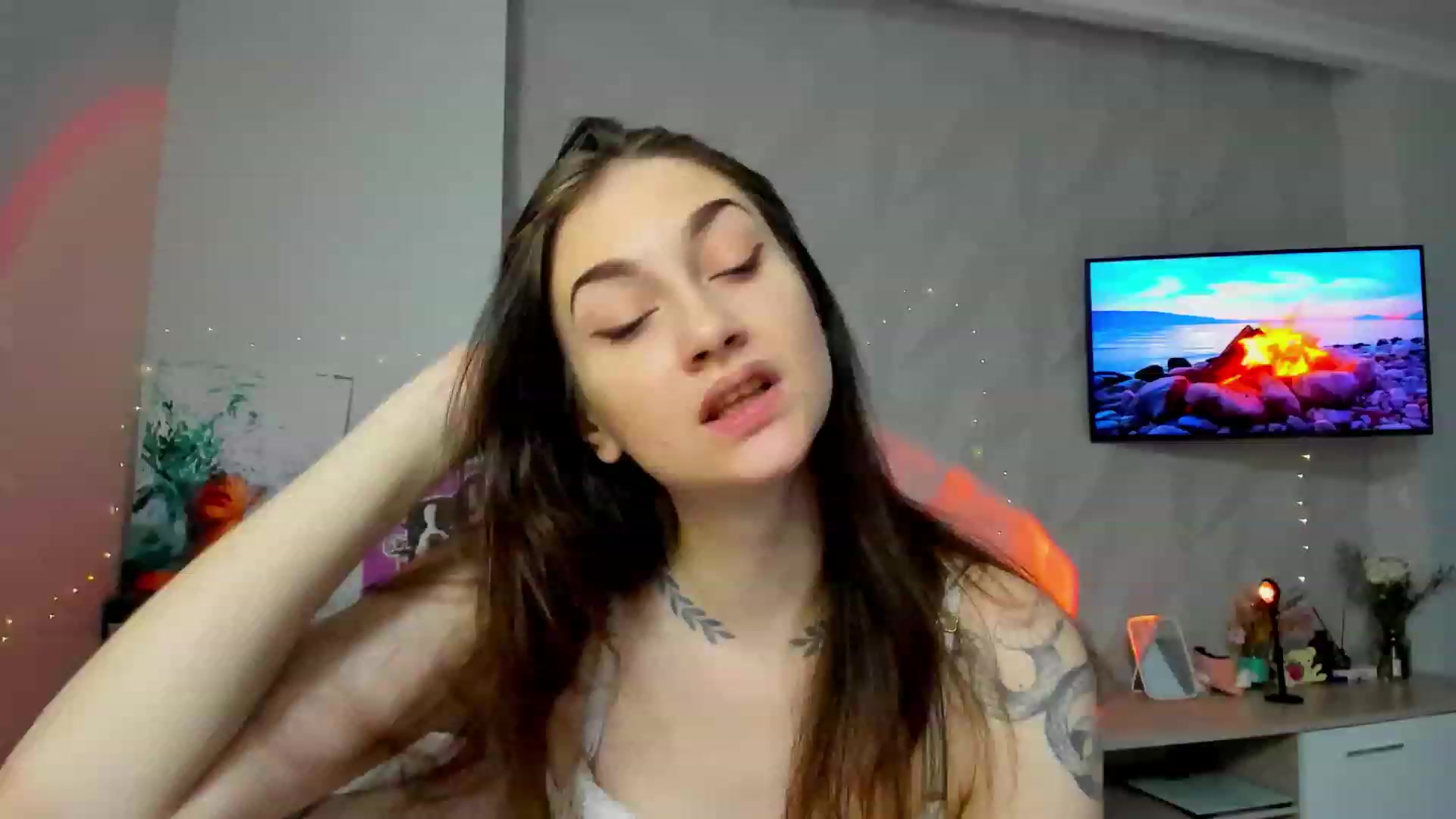 Gallery image thumbnail from Lolly__Pop__'s myfreecams stream on, 08/14/2023, 19:41 image 11 of 20