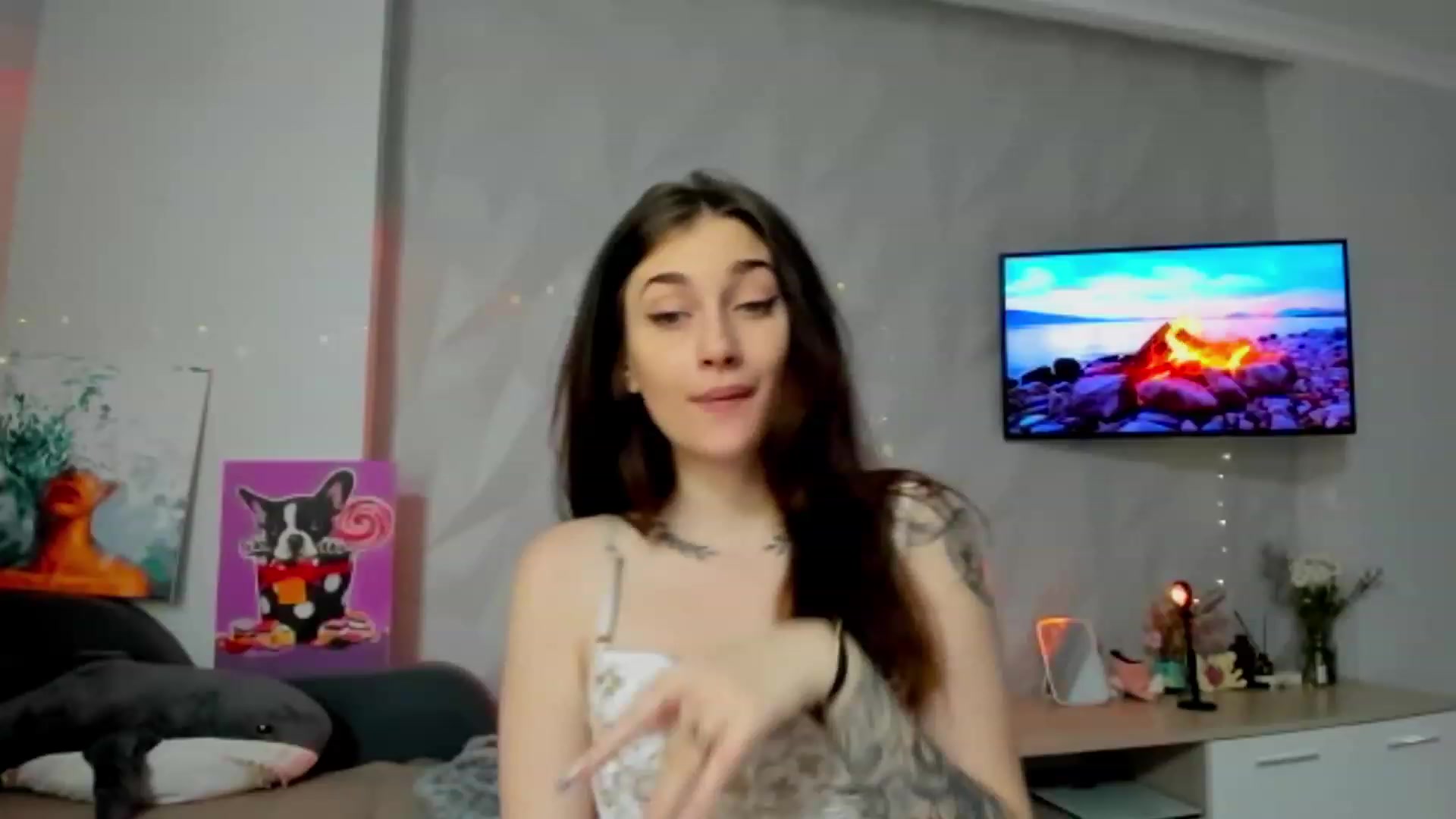 Gallery image thumbnail from Lolly__Pop__'s myfreecams stream on, 08/14/2023, 20:42 image 19 of 20