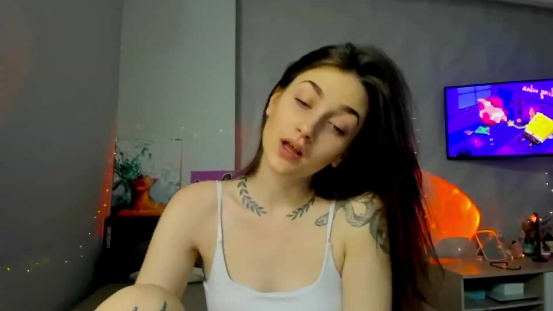 Gallery image thumbnail from Lolly__Pop__'s myfreecams stream on, 08/18/2023, 21:24 image 6 of 20