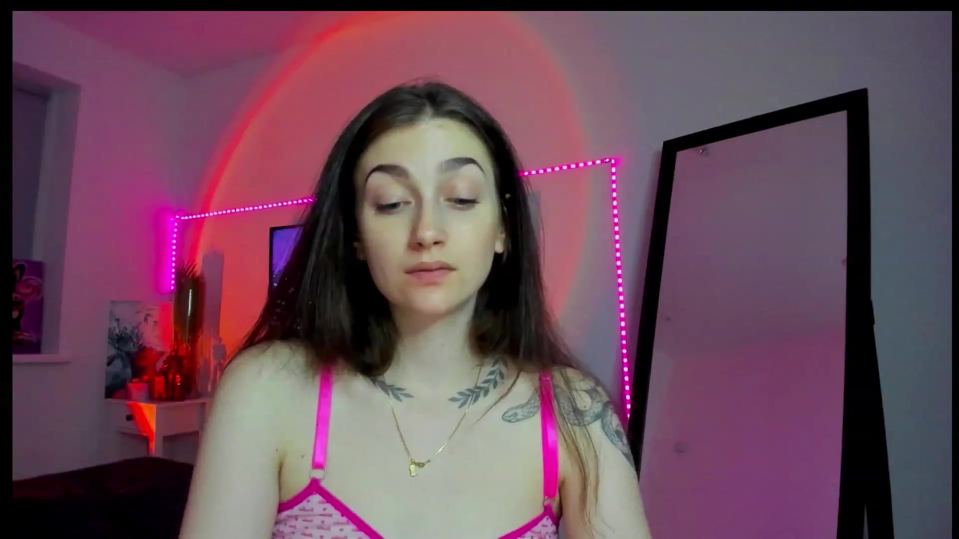 Gallery image thumbnail from Lolly__Pop__'s myfreecams stream on, 09/06/2023, 22:28 image 6 of 20