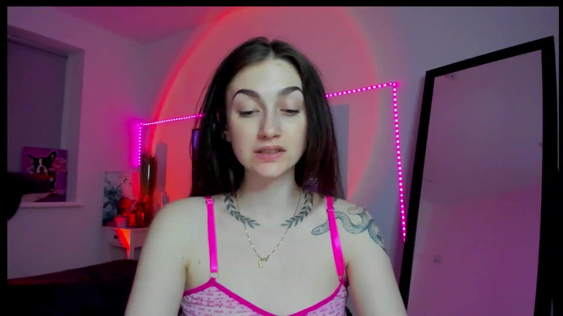 Gallery image thumbnail from Lolly__Pop__'s myfreecams stream on, 09/06/2023, 22:28 image 19 of 20